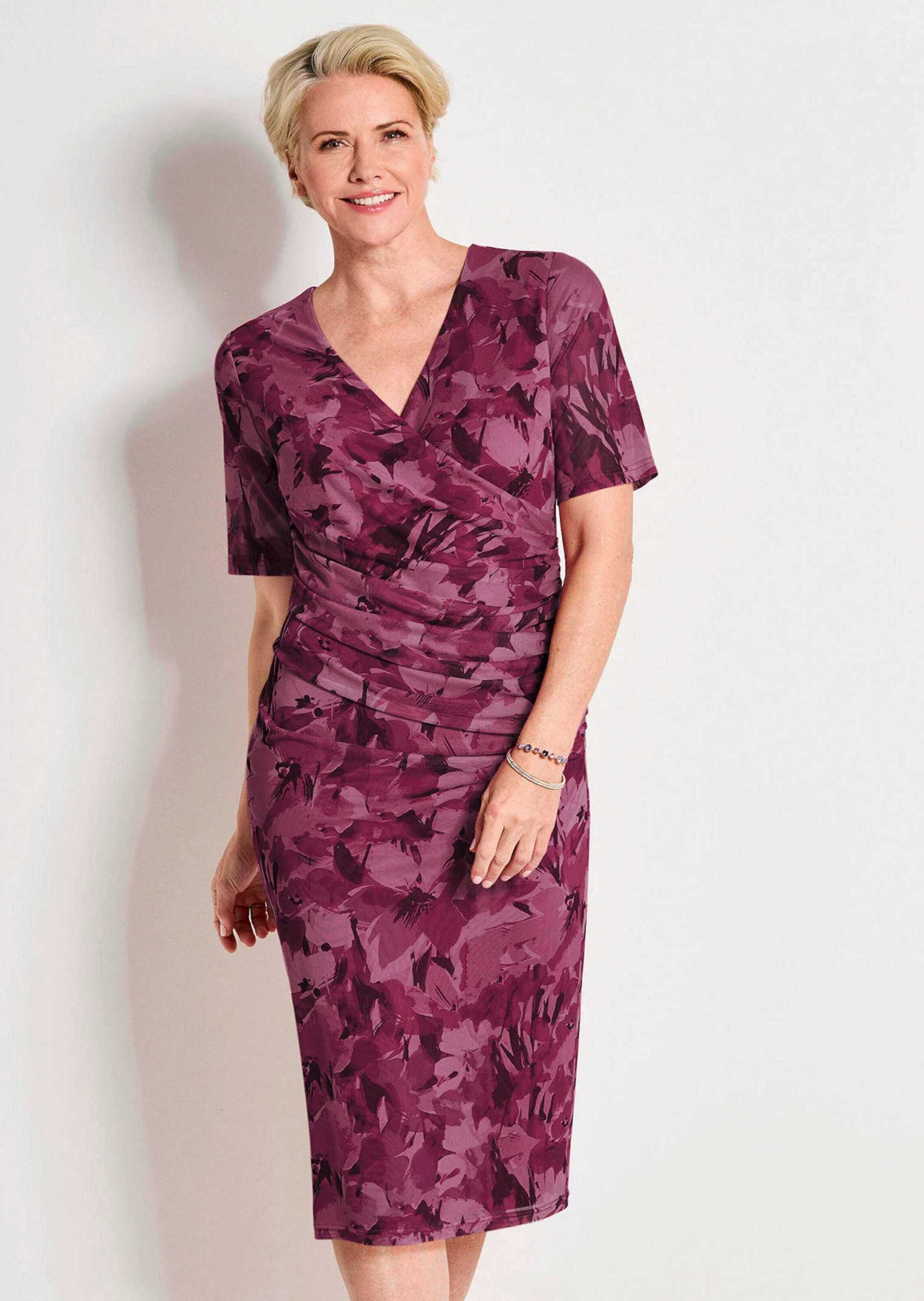 GOLDNER Abendkleid Kurzgröße: Wickelkleid mit Blumenmuster Stretchkleid mit V-Ausschnitt, Faltenwurf, Knielänge und Halbarm