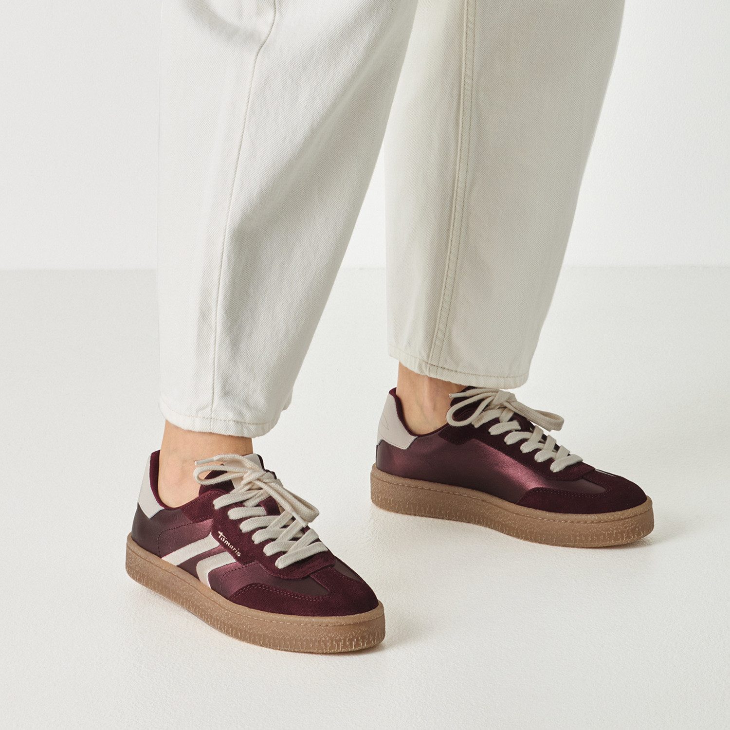Tamaris Plateausneaker Freizeitschuh, Halbschuh, Schnürschuh im Retro-Look