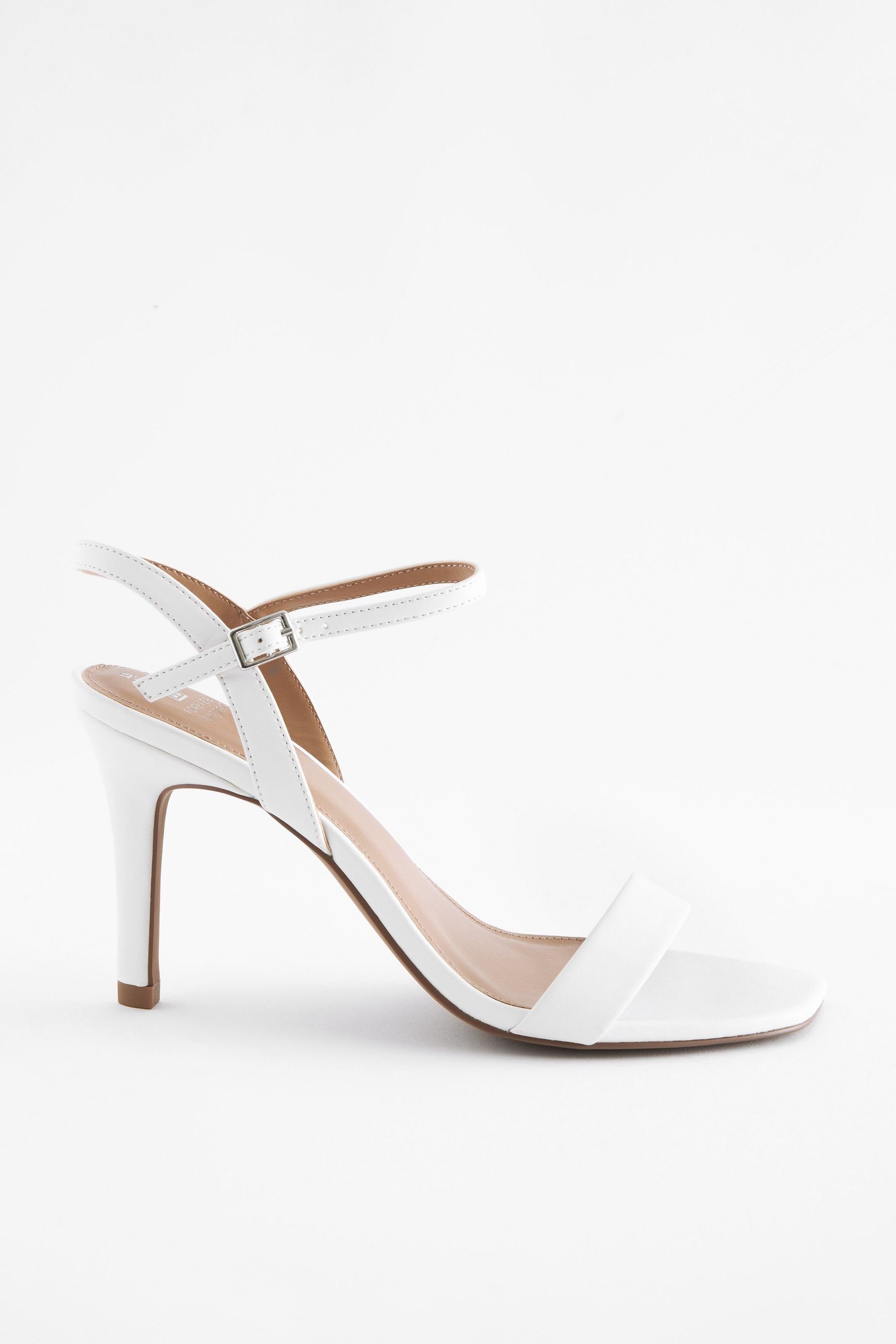 Next Forever Comfort® Sandaletten mit schmalem Absatz Riemchensandalette (1-tlg) White