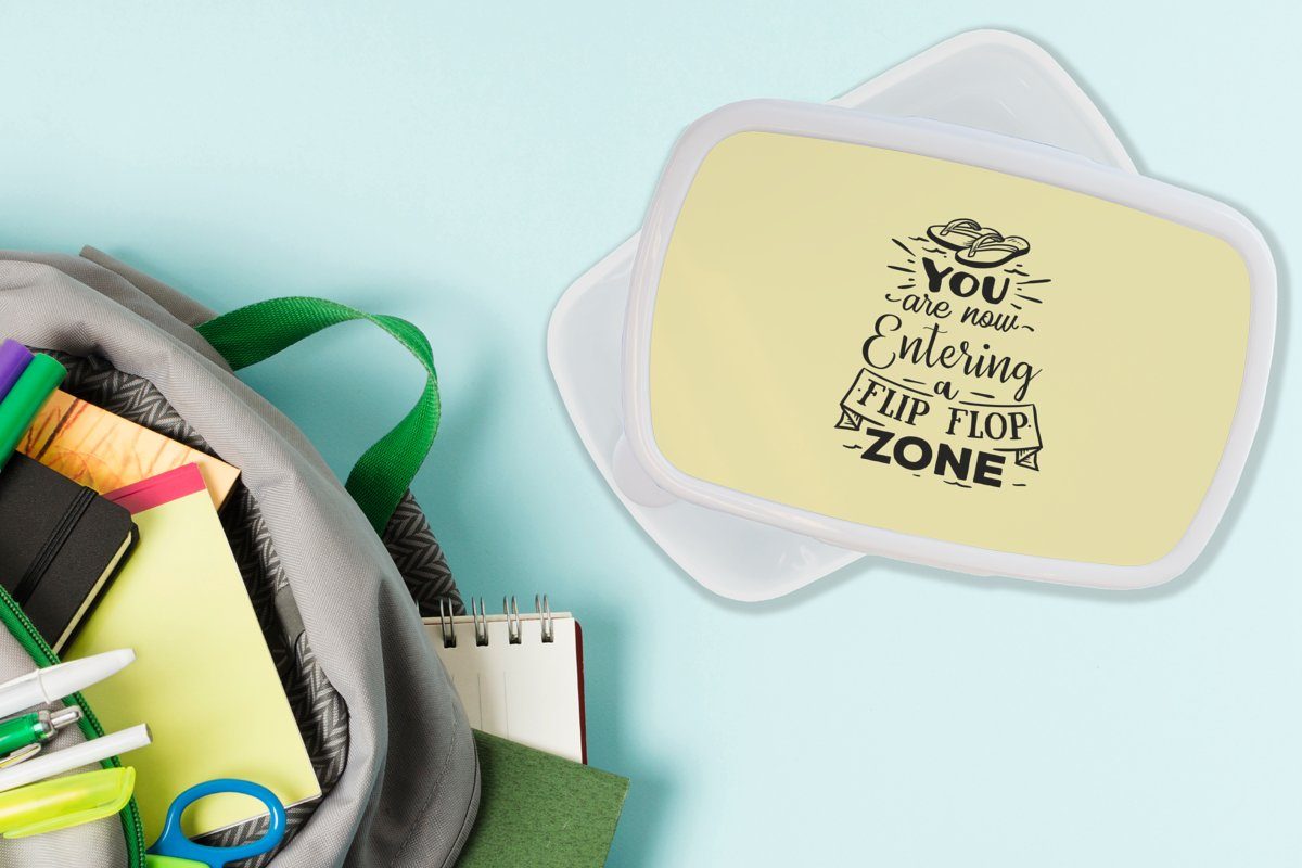 MuchoWow Lunchbox Sommer - Pantoffeln weiß Gelb, und für Jungs Mädchen (2-tlg), Kinder - Brotdose, Brotbox für Erwachsene, und Kunststoff