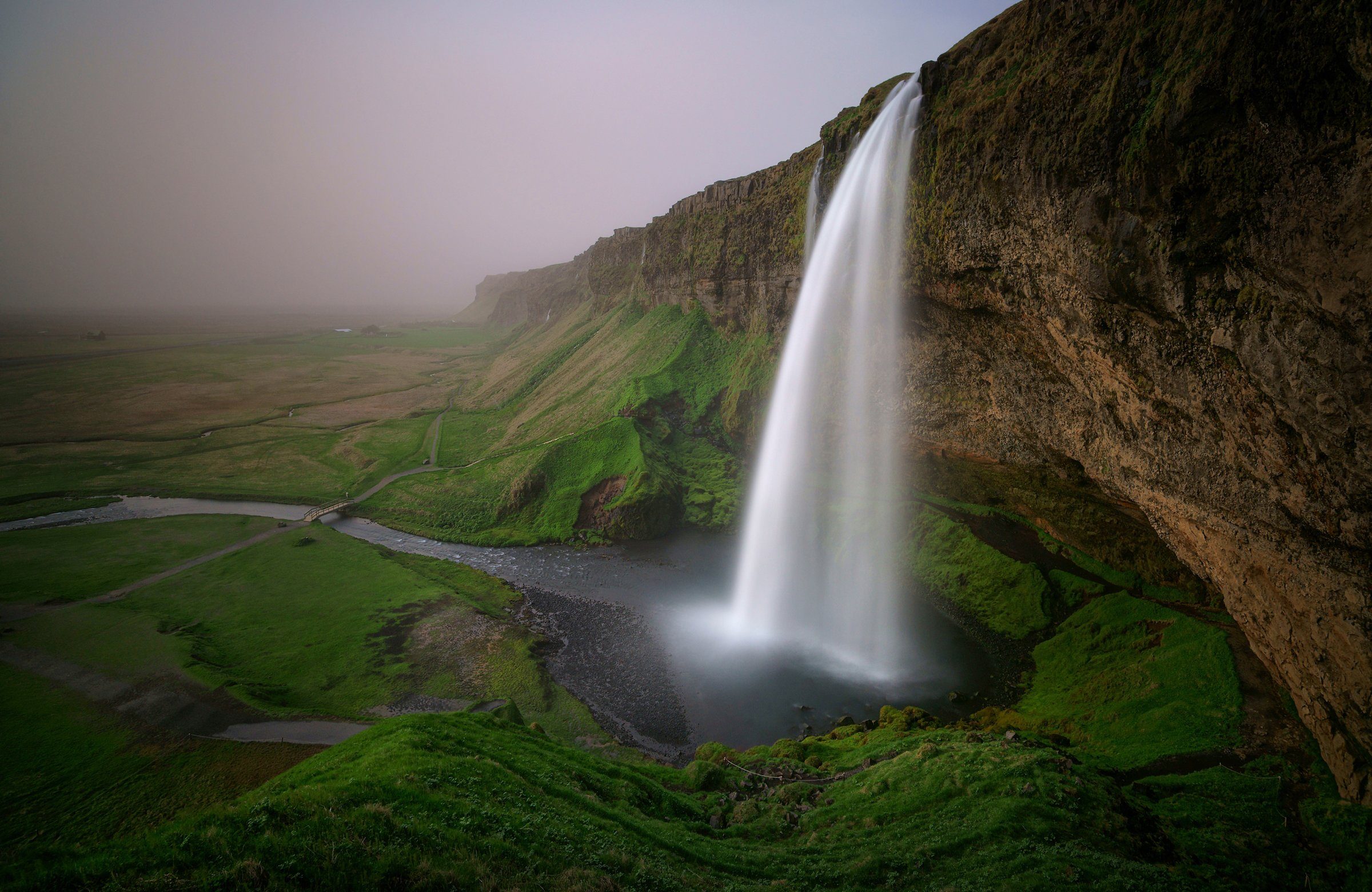 Papermoon Fototapete Photo-Art WILLY MARTHINUSSEN, WASSERFALL IN DER LANDSCHAFT