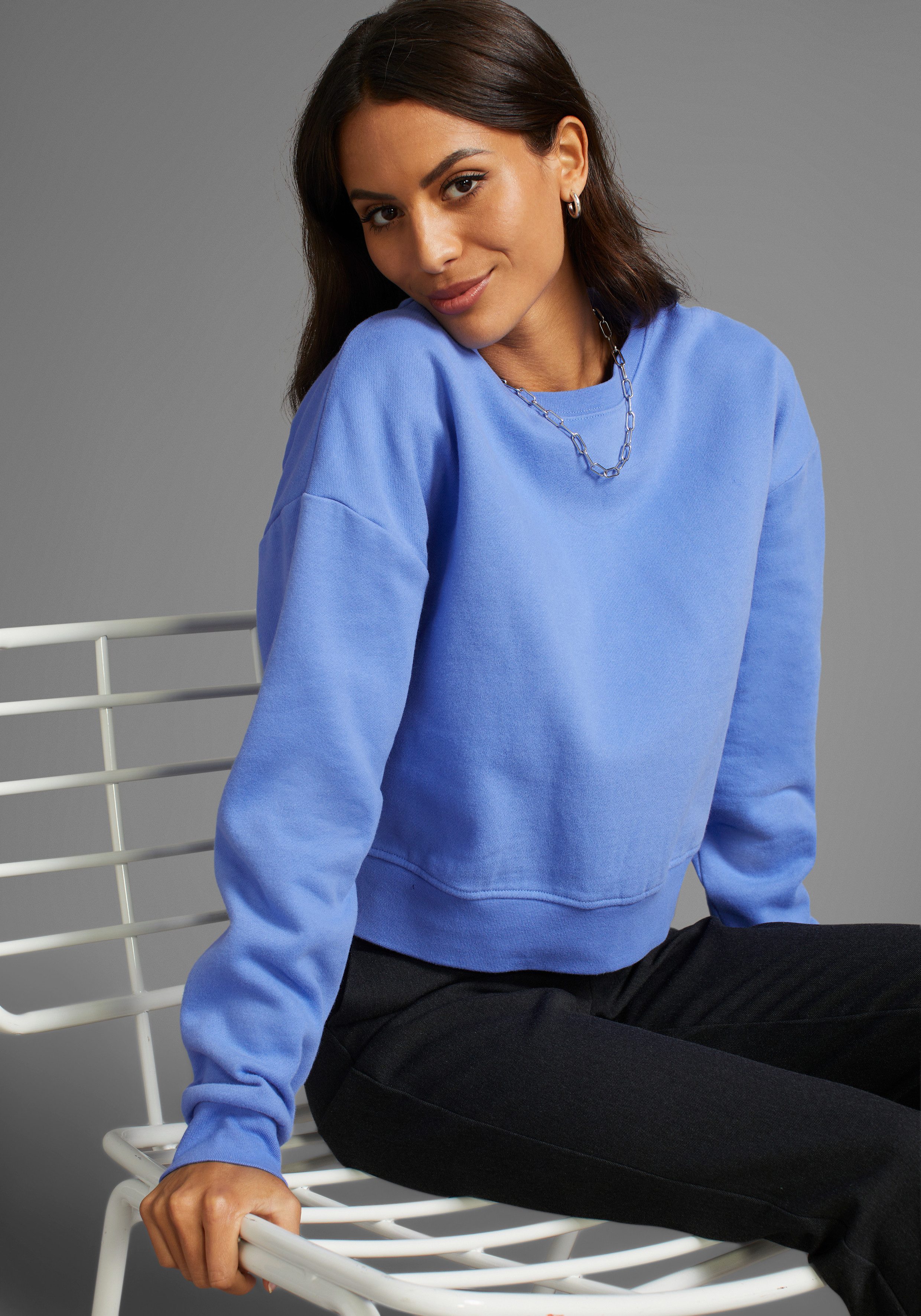 Laura Scott Sweatshirt Cropped Form