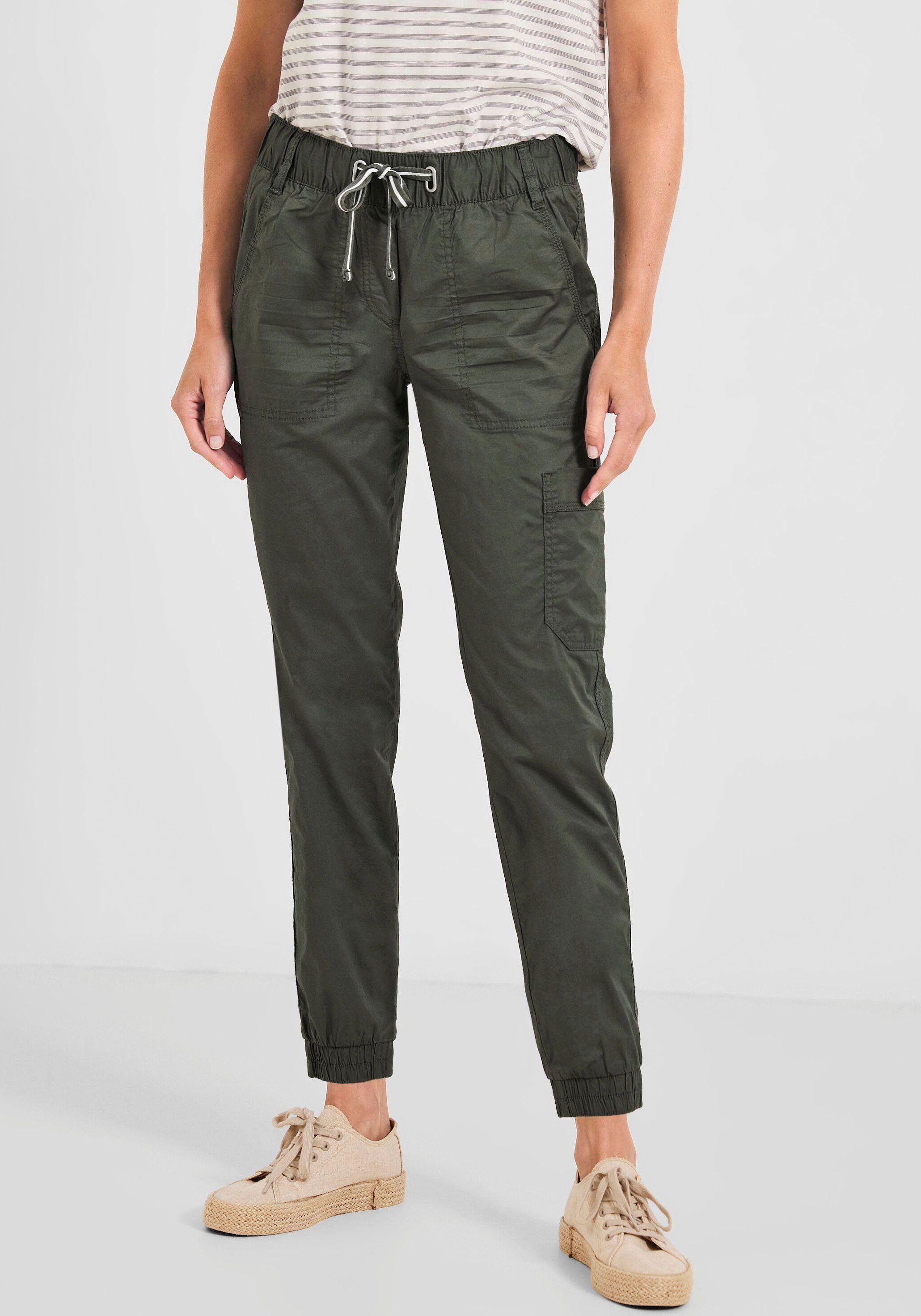 Tracey im khaki Cecil Outdoorhose Style sporty