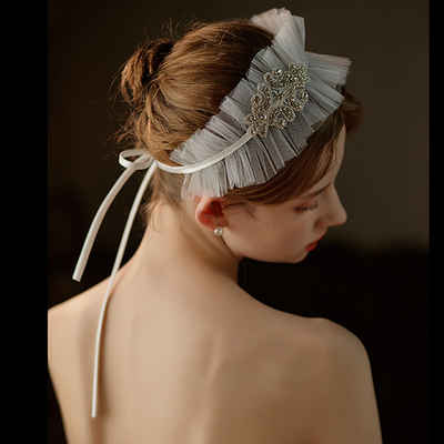 AUKUU Kopftuch Braut Braut Tiara im Vintage Stil weiß plissierte Spitze, Perlen Hochzeits Styling Haar Accessoire