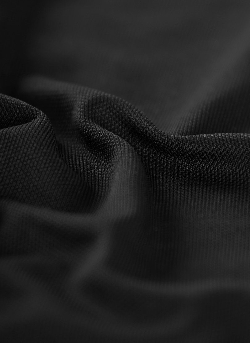 aus schwarz Poloshirt Polyester Trigema Poloshirt mit TRIGEMA Knopfleiste