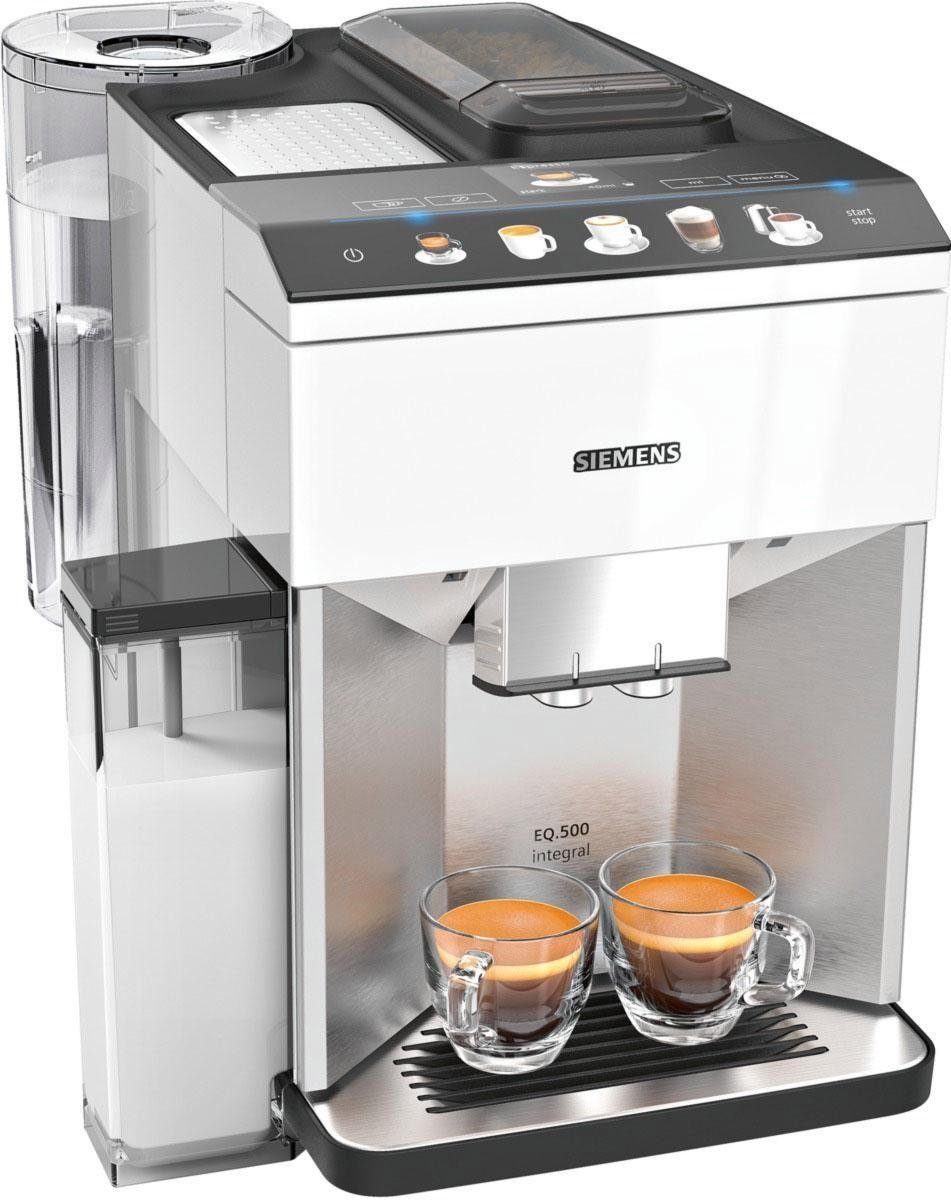SIEMENS Kaffeevollautomat EQ.500 integral Tassen TQ507D02, Bedienung, 2 einfache Milchbehälter, integrierter gleichzeitig