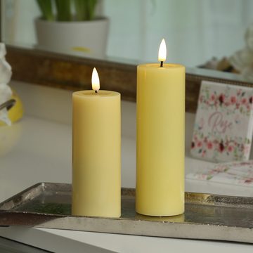 Deluxe Homeart LED-Kerze Mia Echtwachs Deluxe Wachsspiegel flackernd H: 15cm D: 5cm gelb