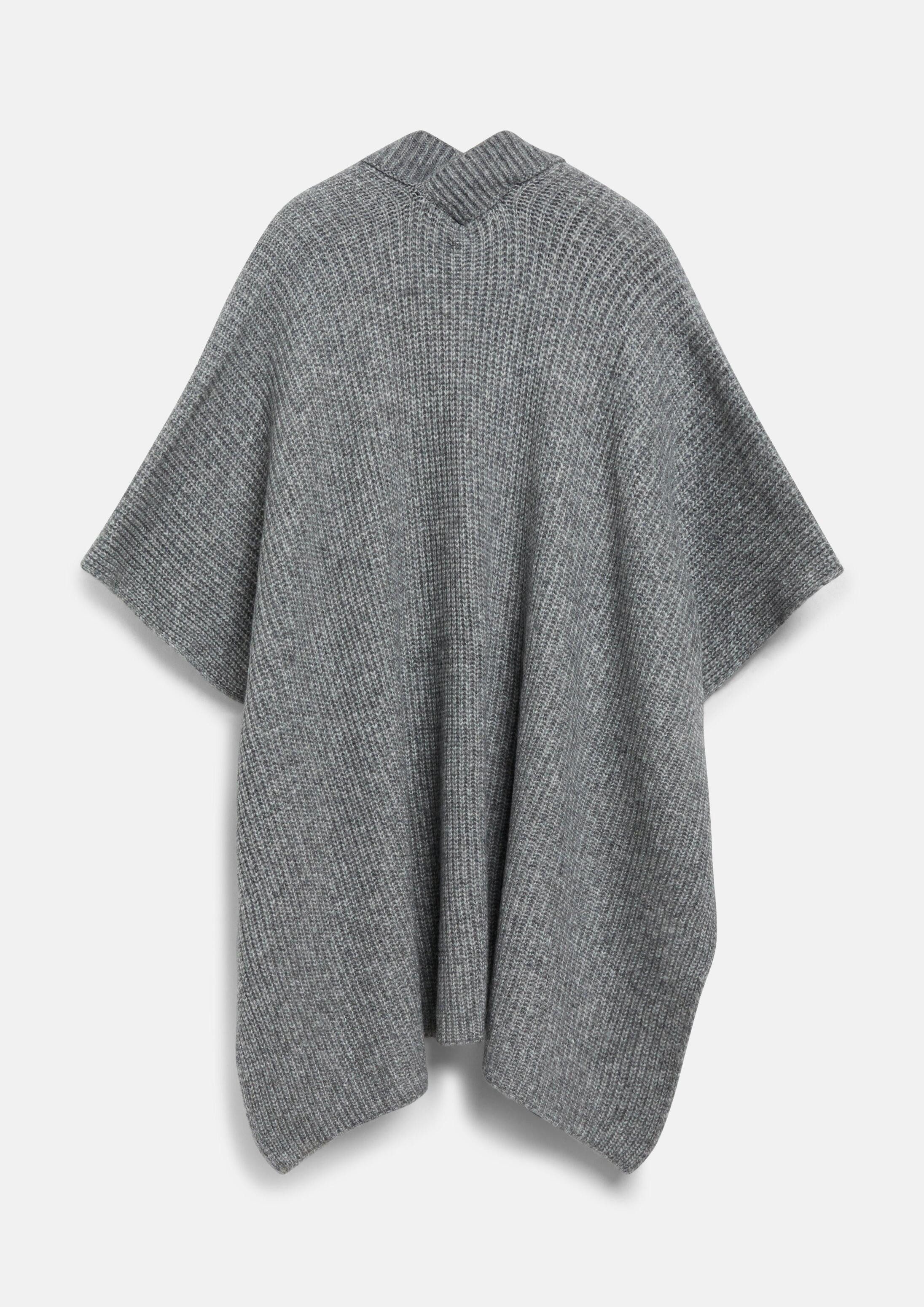 s.Oliver Poncho Indoor-Poncho Poncho mit kuscheliger Innenseite