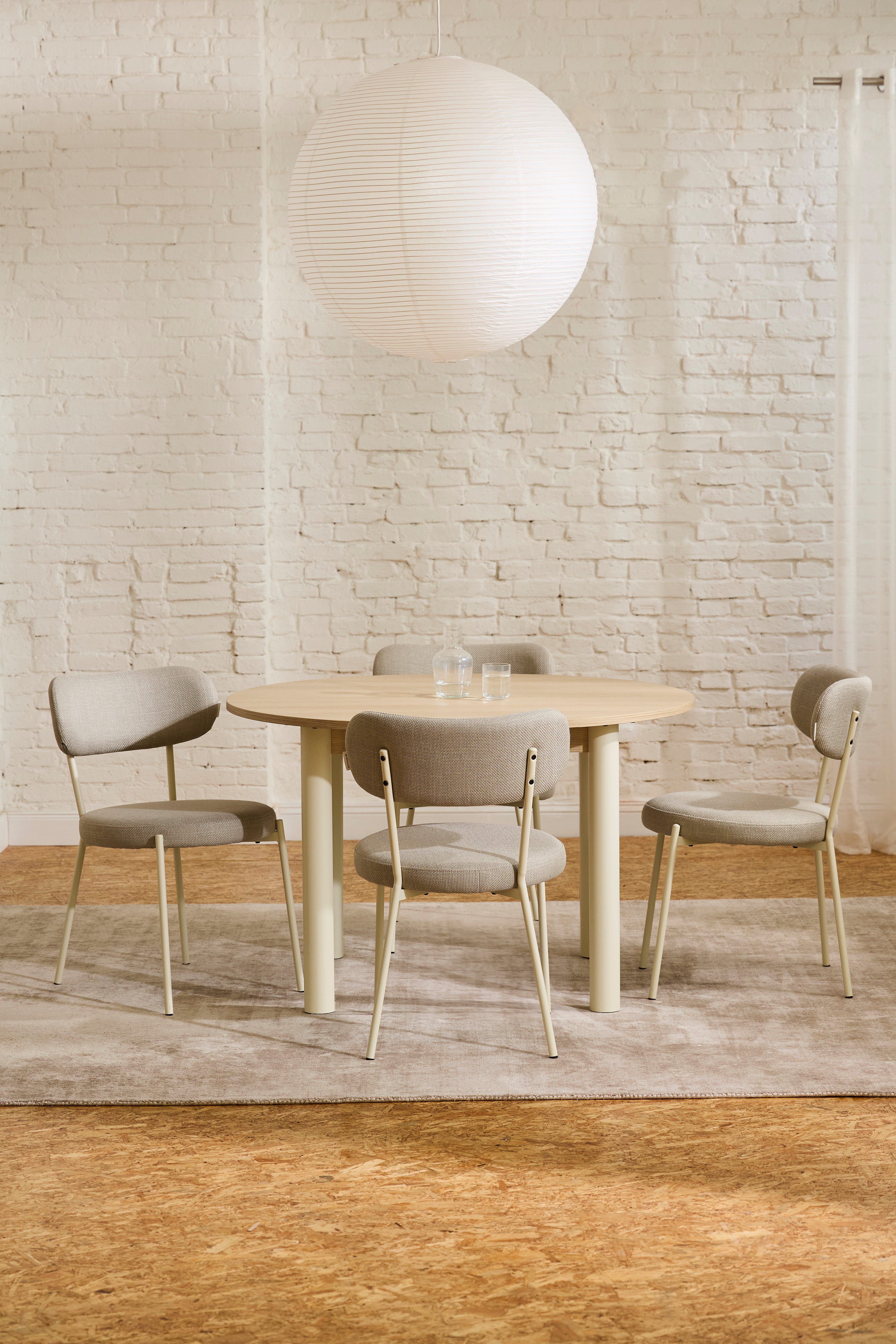 TOM TAILOR HOME Essgruppe COLOR TABLE 120cm + 4x SOFT PAD CHAIR in abgestimmten Farben u. Formen, (Set, 1 Tisch, 4 Stühle), für ein stimmiges Gesamtbild am Esstisch – ohne langes Suchen.