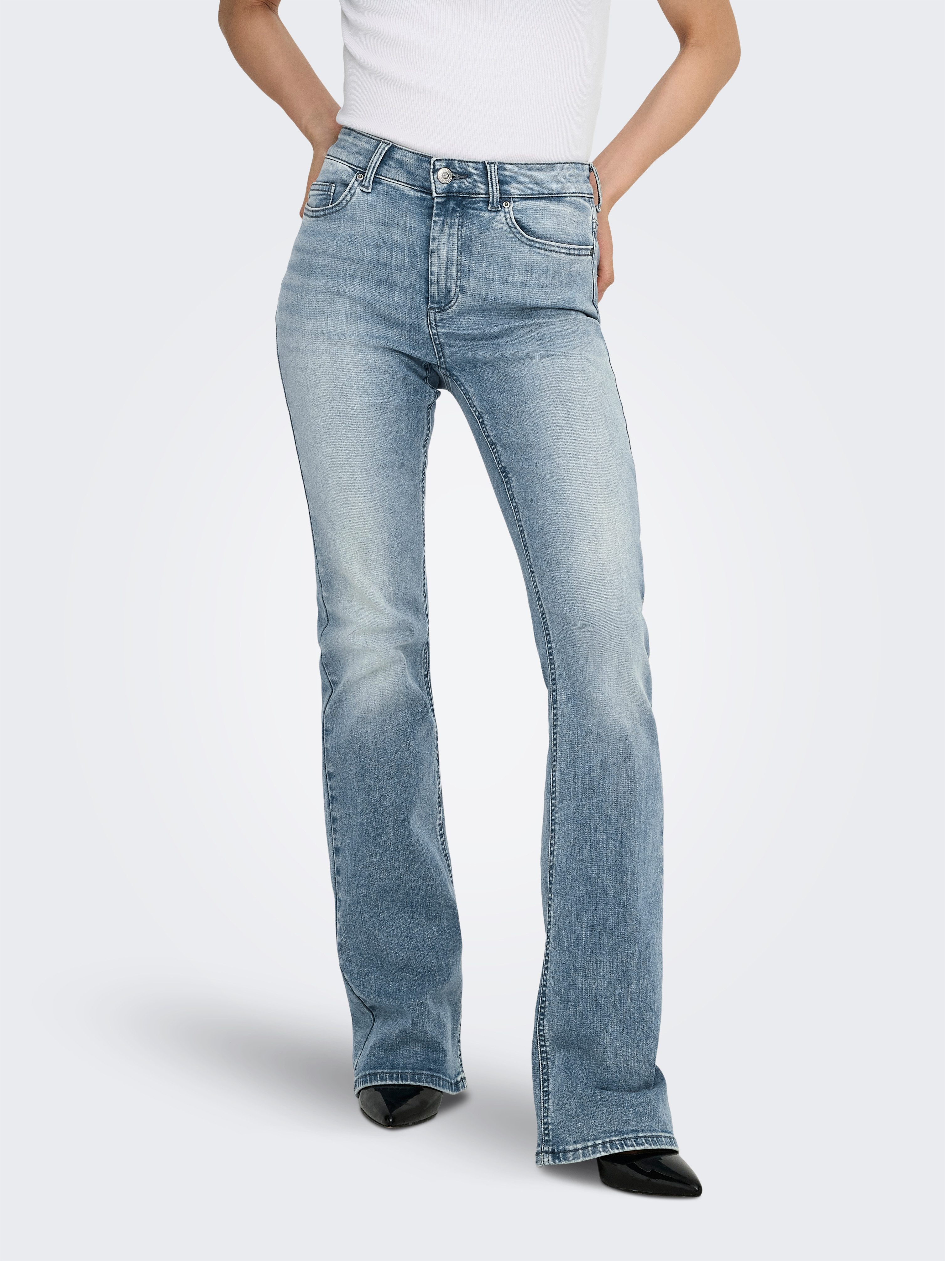 ONLY Bootcut-Jeans ONLBLUSH MID WAIST FLARED DNM BOX