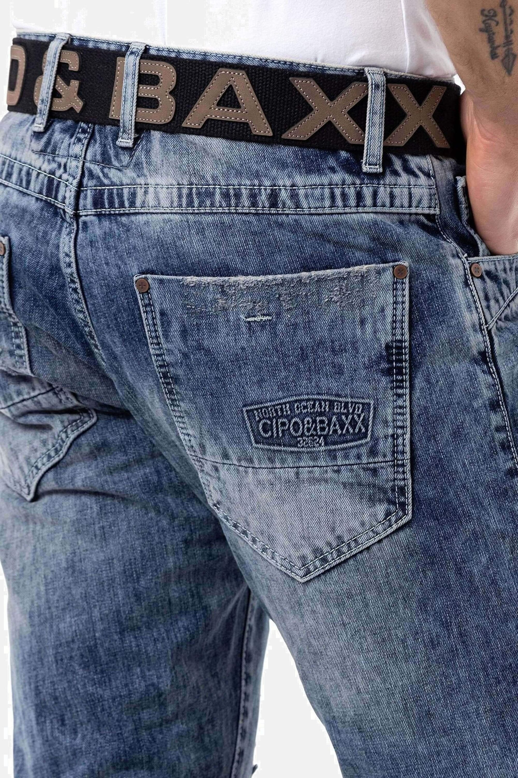 Cipo & Baxx 5-Pocket-Jeans Jeans in Loose-Fit, CD-131