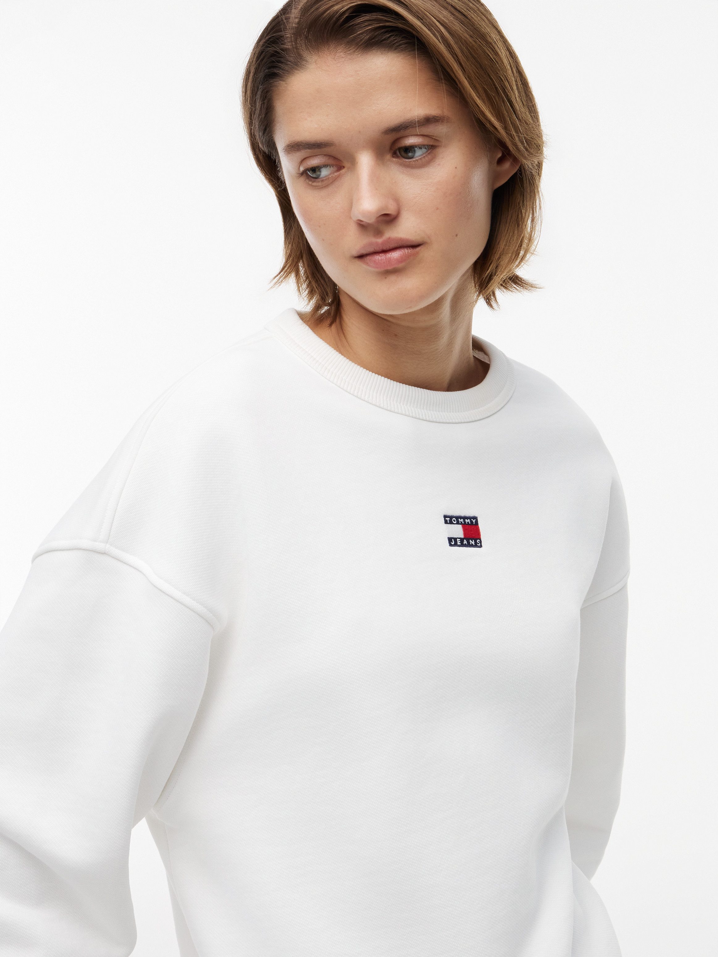 Tommy Jeans Kapuzensweatshirt TJW BXY BADGE CREW EXT Baumwolle, Kängurutasche