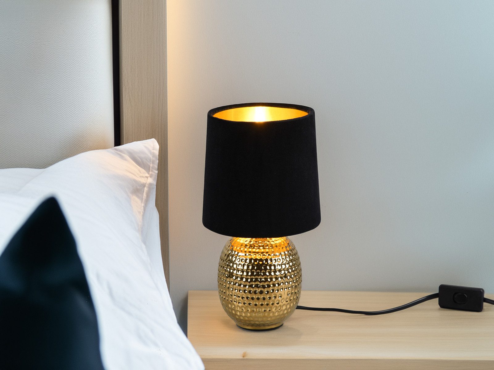Reality Leuchten LED Nachttischlampe, Dimmfunktion, LED wechselbar, Warmweiß, kleine ausgefallen-e Samt Lampenschirm dimmbar Schwarz Gold-en H: 26cm