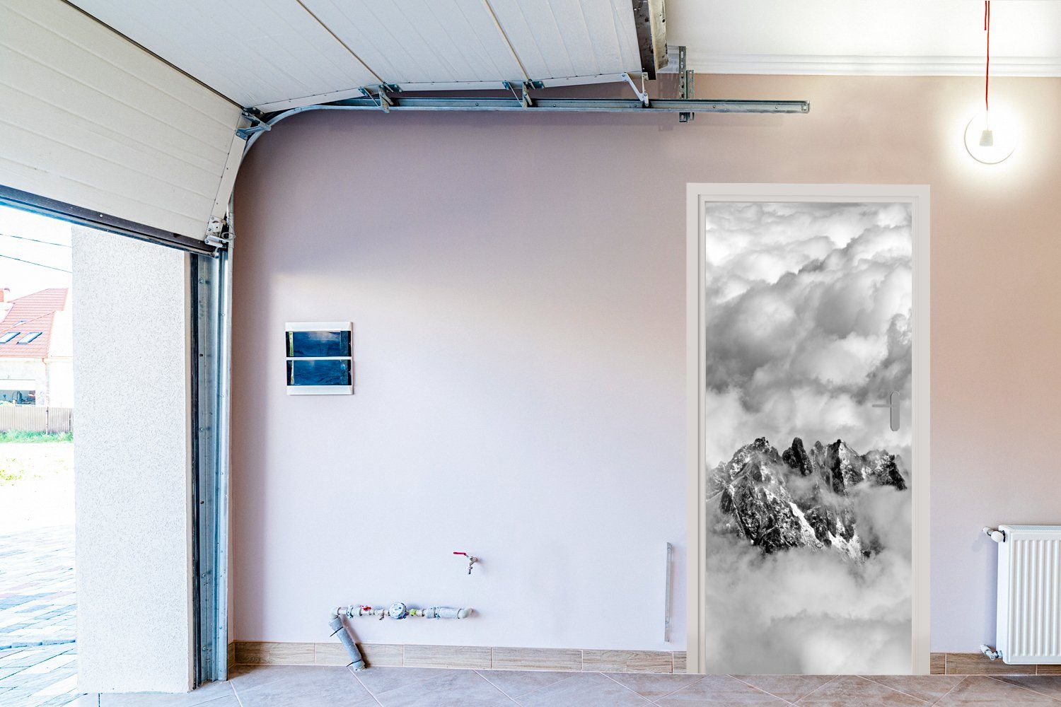 Der Mont Türtapete für bedruckt, 75x205 Matt, des Fototapete (1 cm der MuchoWow Wolken, Blanc Tür, Türaufkleber, inmitten St), Gipfel