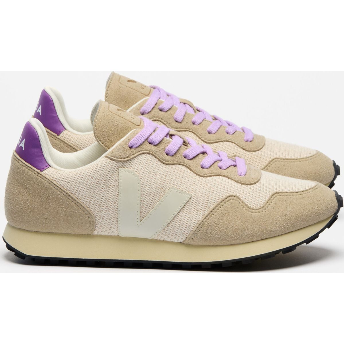 VEJA SDU REC J-mesh Women Outdoorschuh Damenschuh mit J-Mesh-Obermaterial, ideal für den urbanen Alltag.