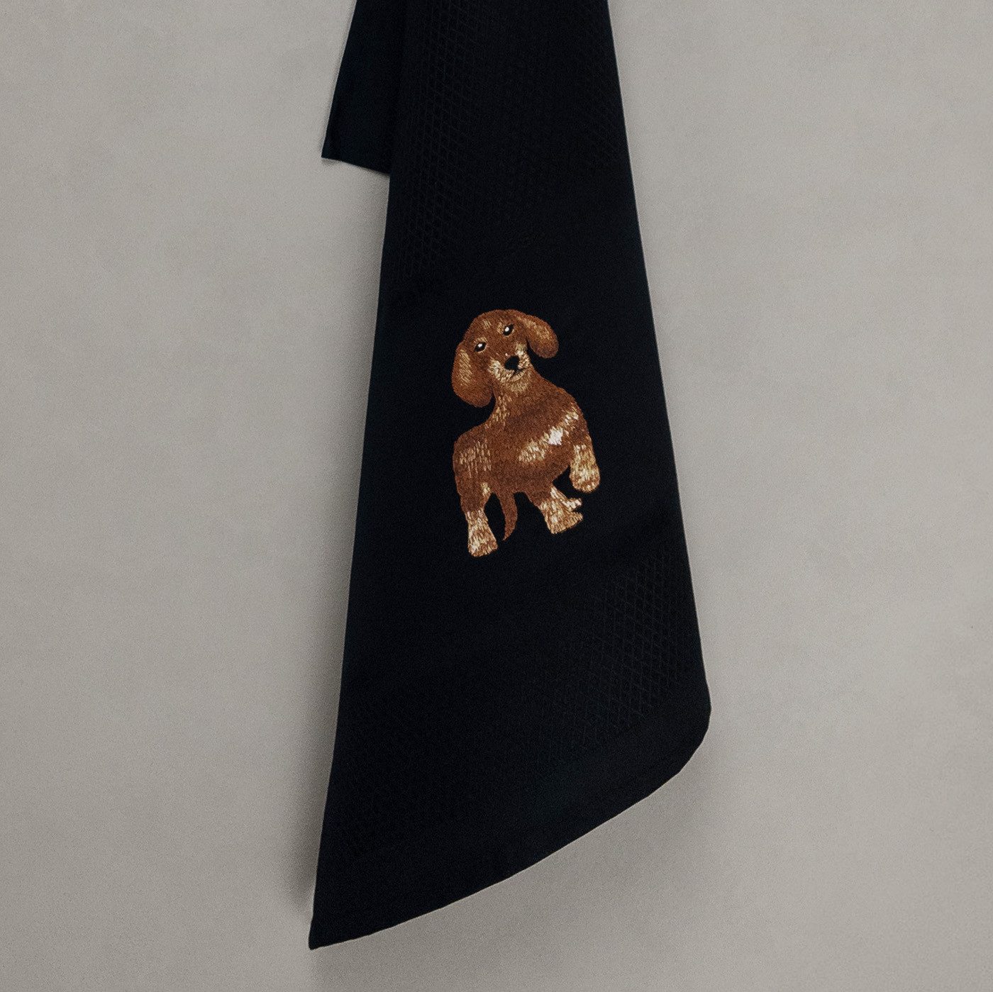 Vista Portuguese Geschirrtuch Dackel mit exklusiver Stickerei, 100 % Baumwolle, schwarz