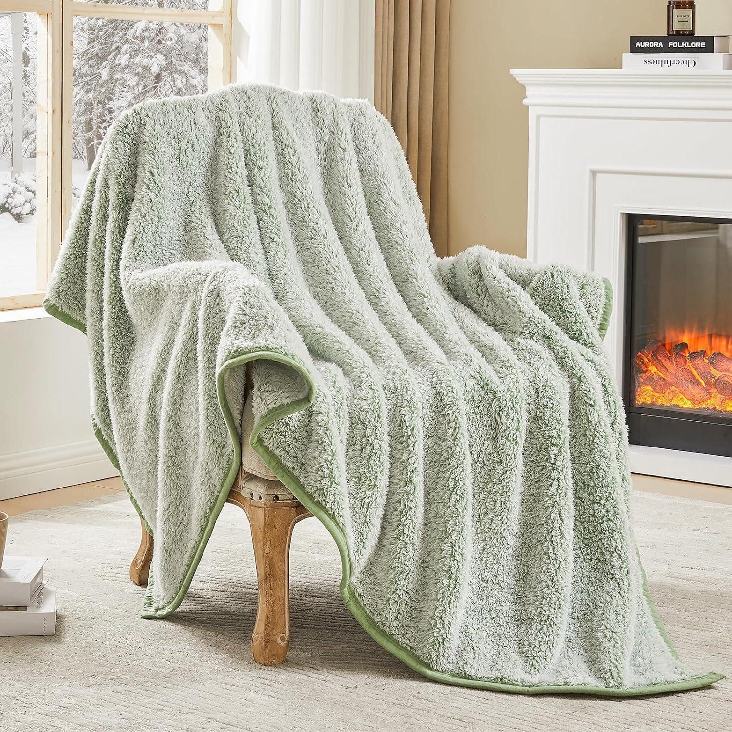 Überwurf Decke Fleecedecke Sherpa Mikrofaser 127x152cm 130 x 150cm 05-salbei, LuxusKollektion