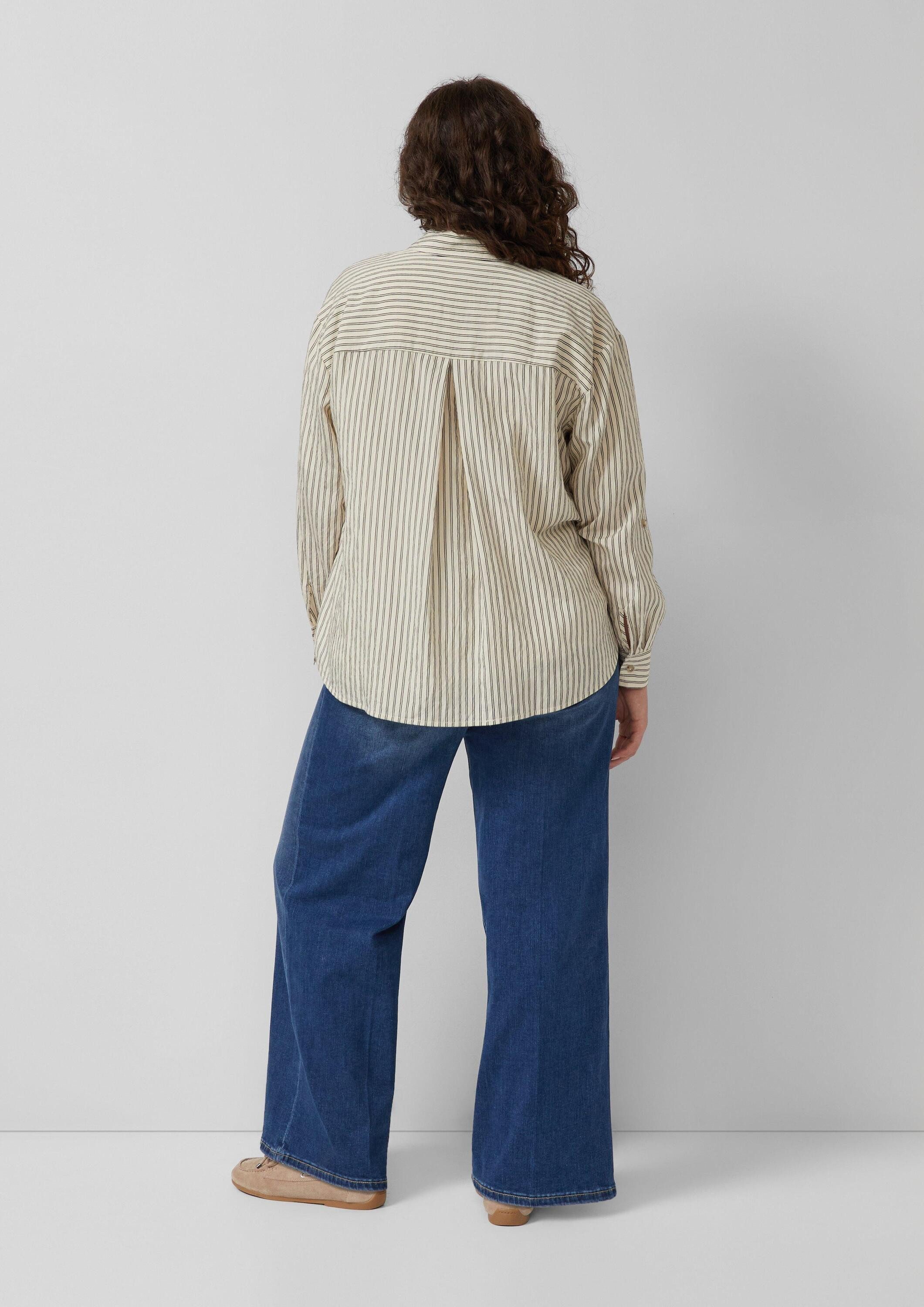 s.Oliver Langarmbluse Bluse Strukturierte Viskosemix-Bluse mit Turn-up