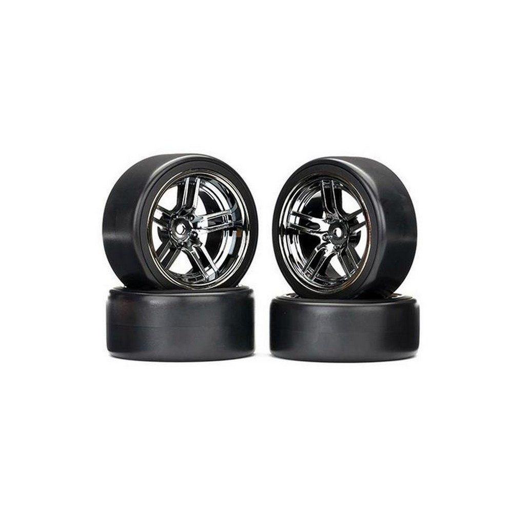 Modellbausatz 8378 Reifen auf Felgen verklebt Split-Spoke Felge schwarz chrome