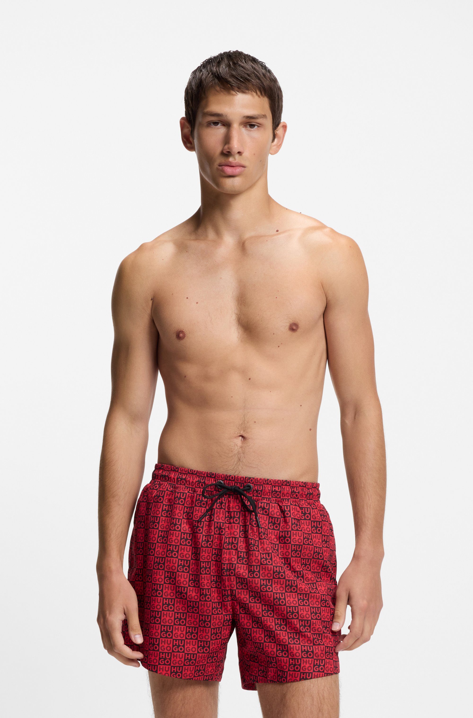 HUGO Badeshorts AARON mit Schachbrett-Logos, elastischer Bund günstig online kaufen