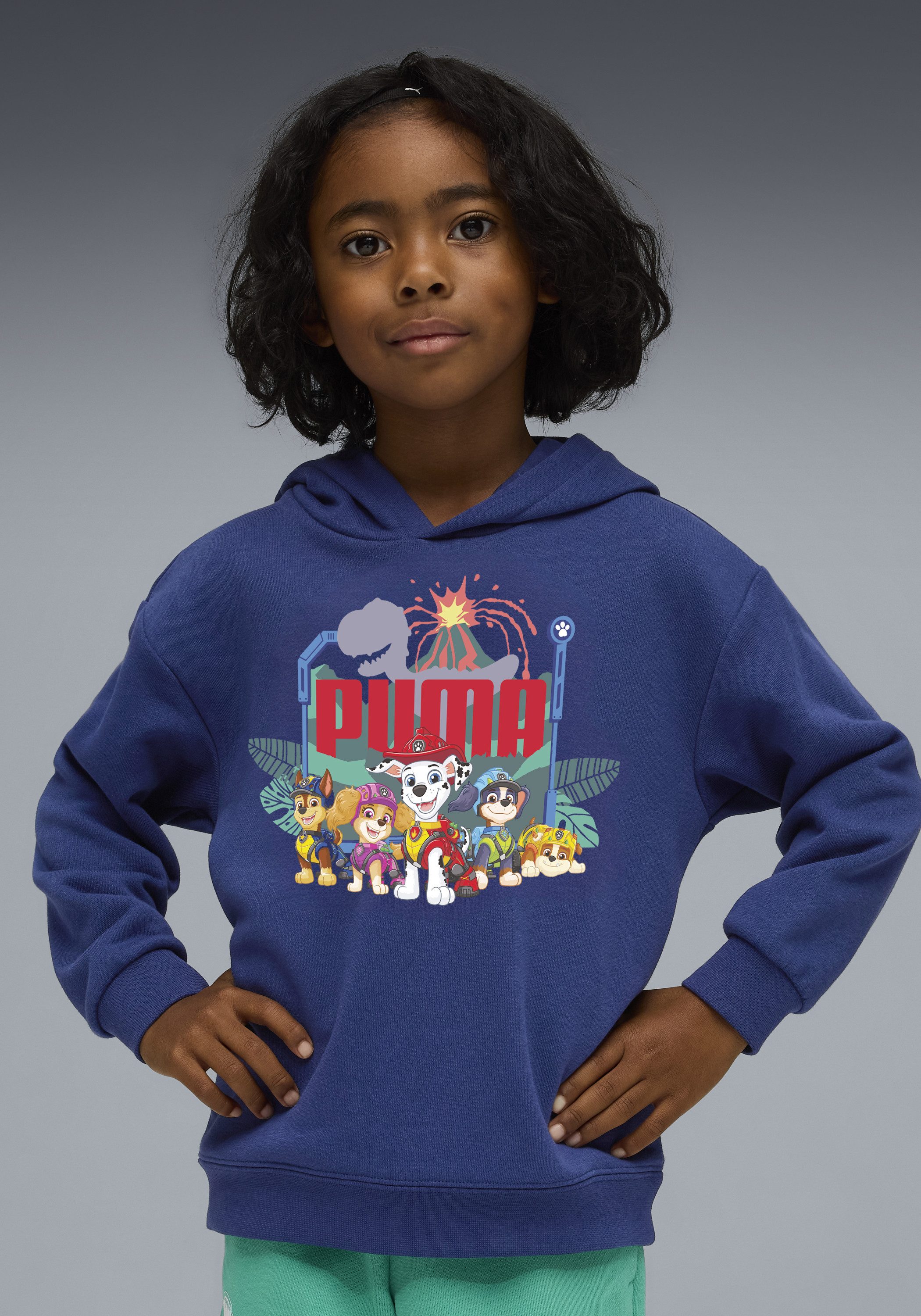 PUMA Kapuzensweatshirt X PAW PATROL GRAPHIC HOODIE TR für Kinder, Regular Fit, mit Kapuze, mit Kängurutasche
