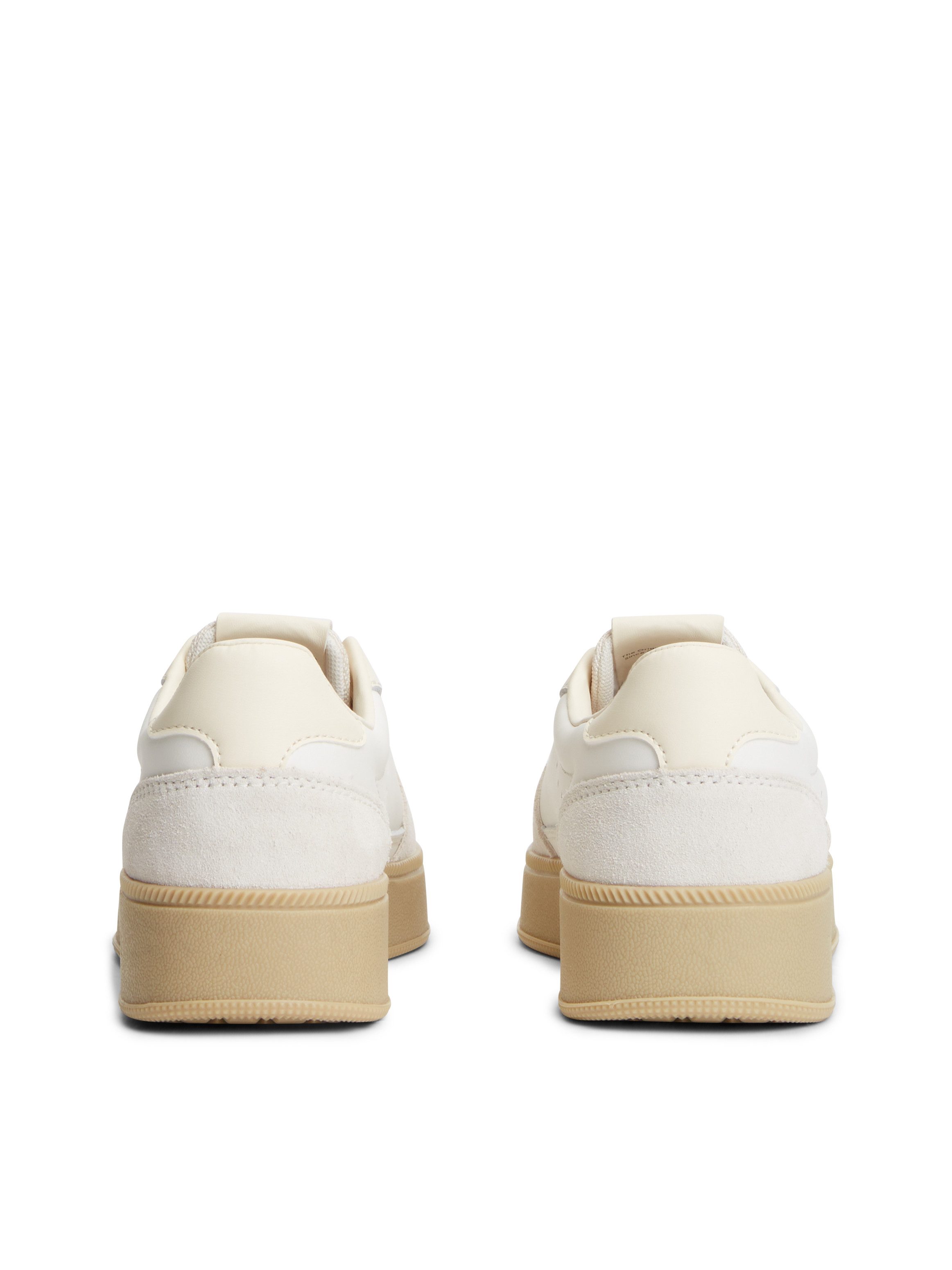 Tommy Jeans THE GREENWICH EDGE MAX Plateausneaker Freizeitschuh, Schnürschuh im Retro-Look mit Perforationen