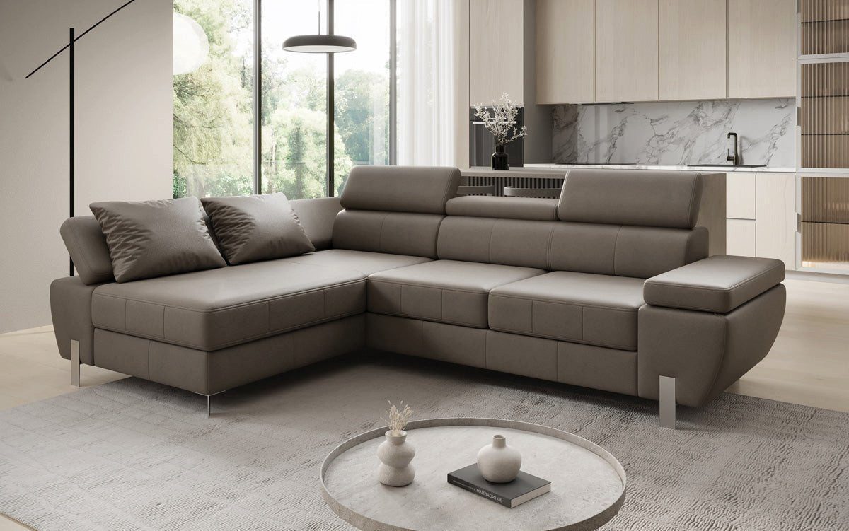 Luxusbetten24 Schlafsofa Designer L Sofa Calista mit Schlaffunktion und Stauraum, mit verstellbaren Kopfstützen und beweglichen Armlehnen