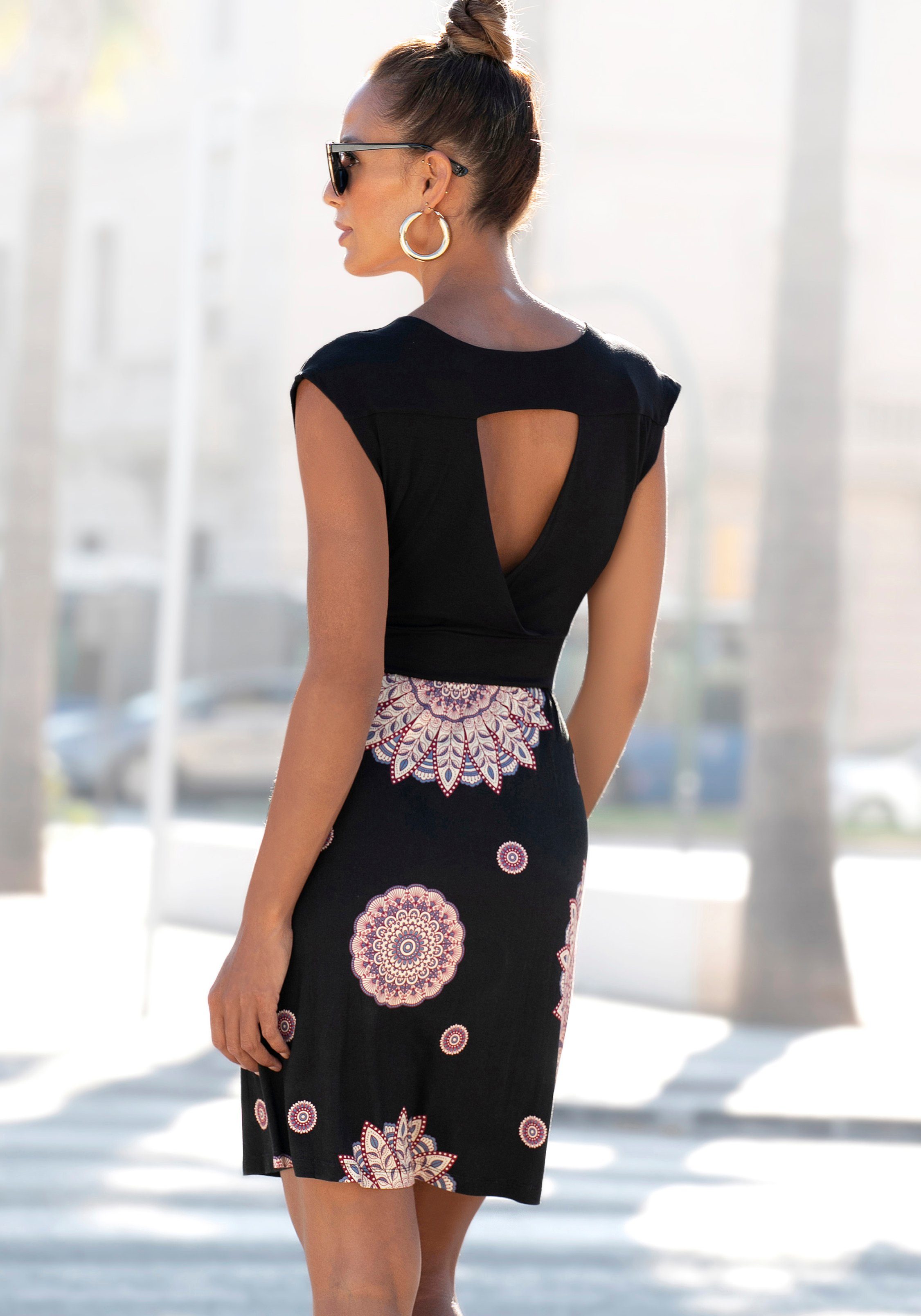 Beachtime Sommerkleid mit Rückenausschnitt, Jerseykleid in günstig online kaufen