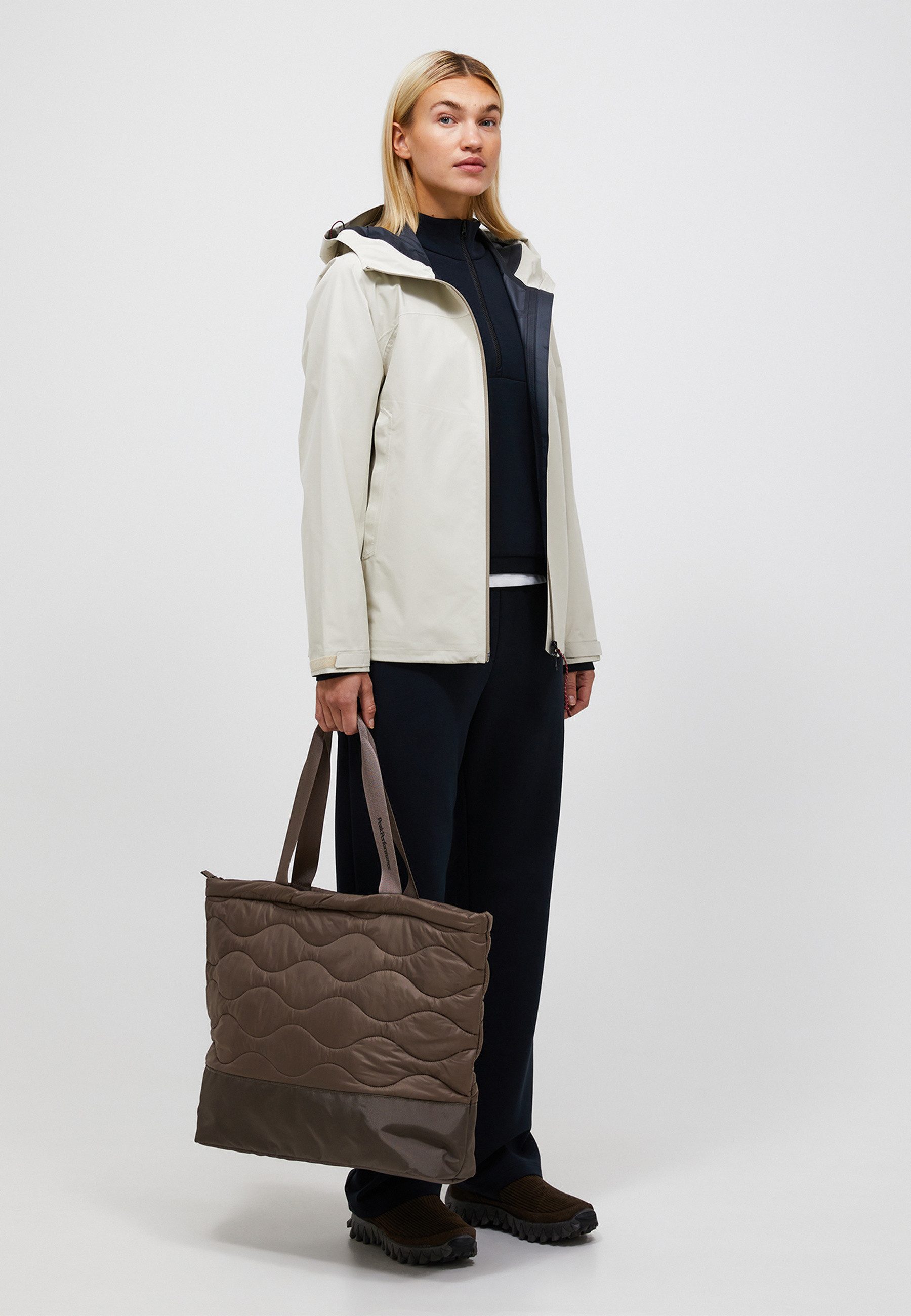 Peak Performance Shopper Helium Tote Bag