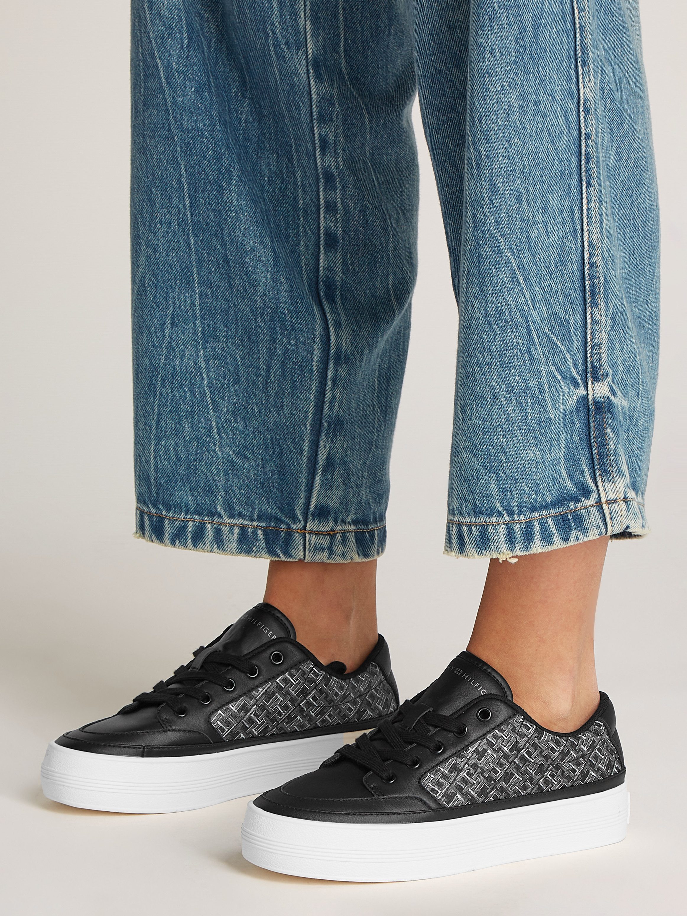 Tommy Hilfiger VULC LEATHER SNEAKER MONOGRAM Plateausneaker, Freizeitschuh, günstig online kaufen