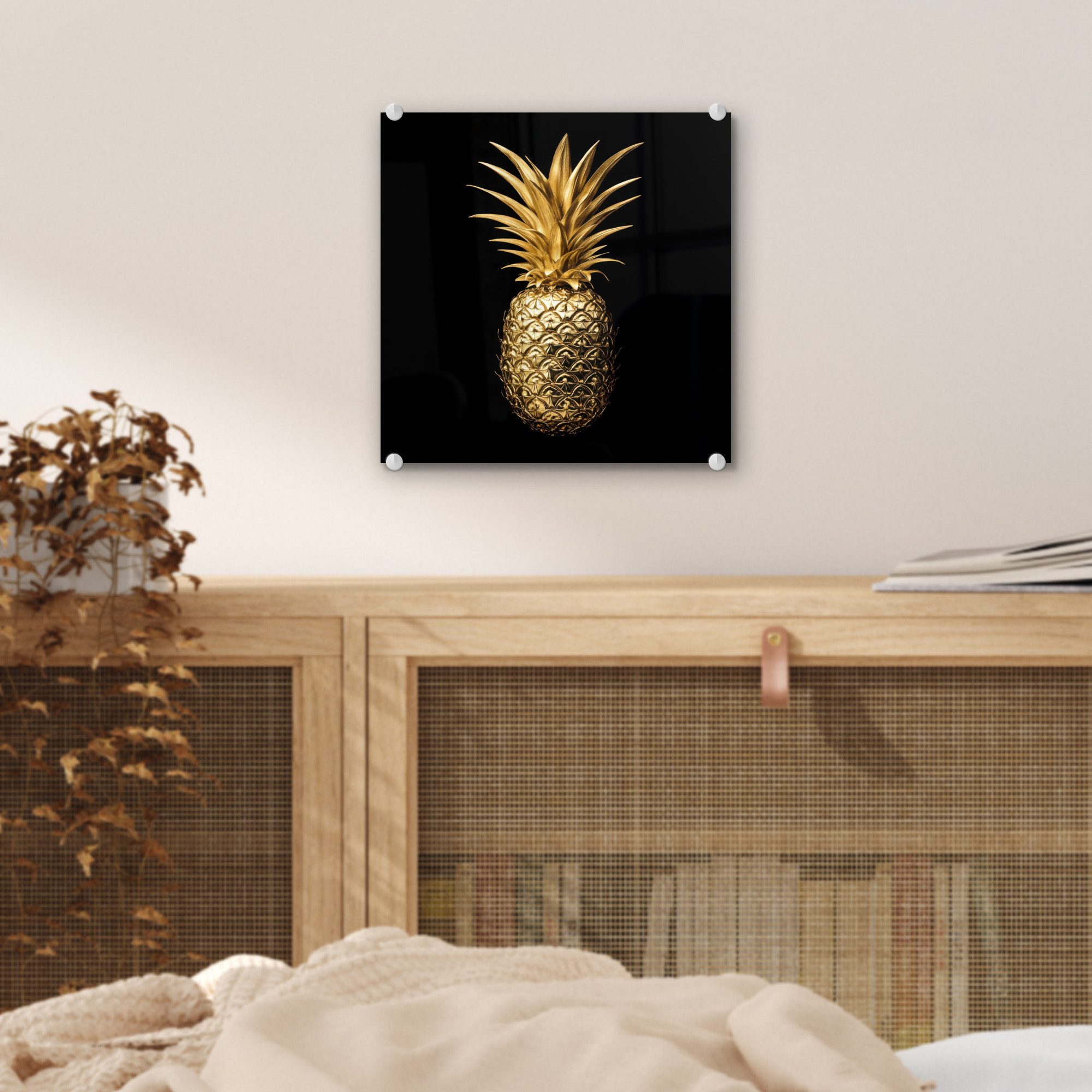 MuchoWow Acrylglasbild Ananas - Schwarz - Gold - Luxus, Inkl. Aufhängung, Bilder auf Glas Wandbild, Wanddeko Wohnzimmer Badezimmer, 20x20 cm – Bild 5 von 5