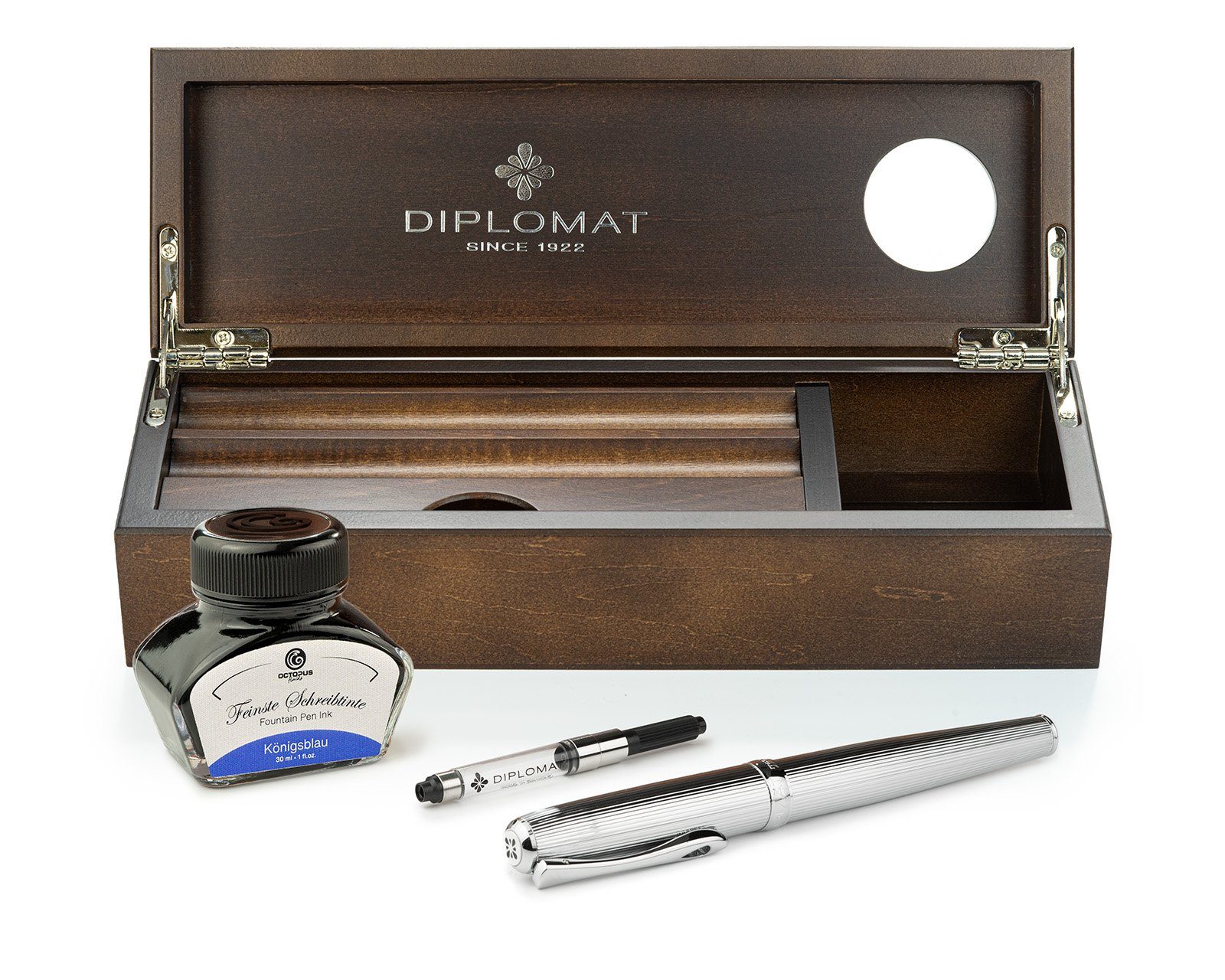 DIPLOMAT Füllhalter Excellence A2 guillochiert Chrom mit Stiftetui, (Komplett-Set mit Tintenkonverter, Schreibtinte Königsblau von Octopus Fluids und Wenge Holzetui), MADE IN GERMANY