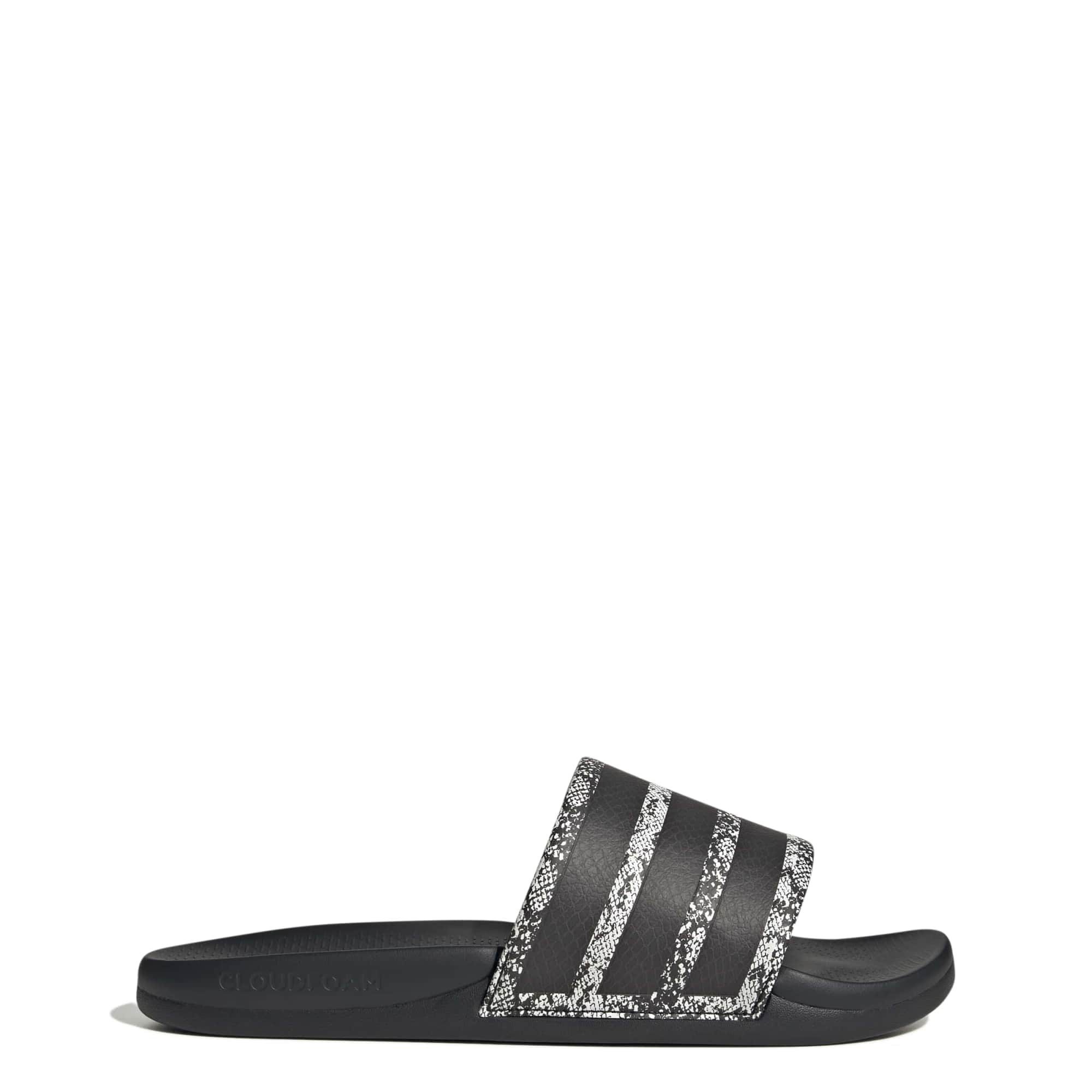 adidas Performance ADILETTE COMFORT 2.0 CBLACK/CBLACK/FTWWHT Badeschuh