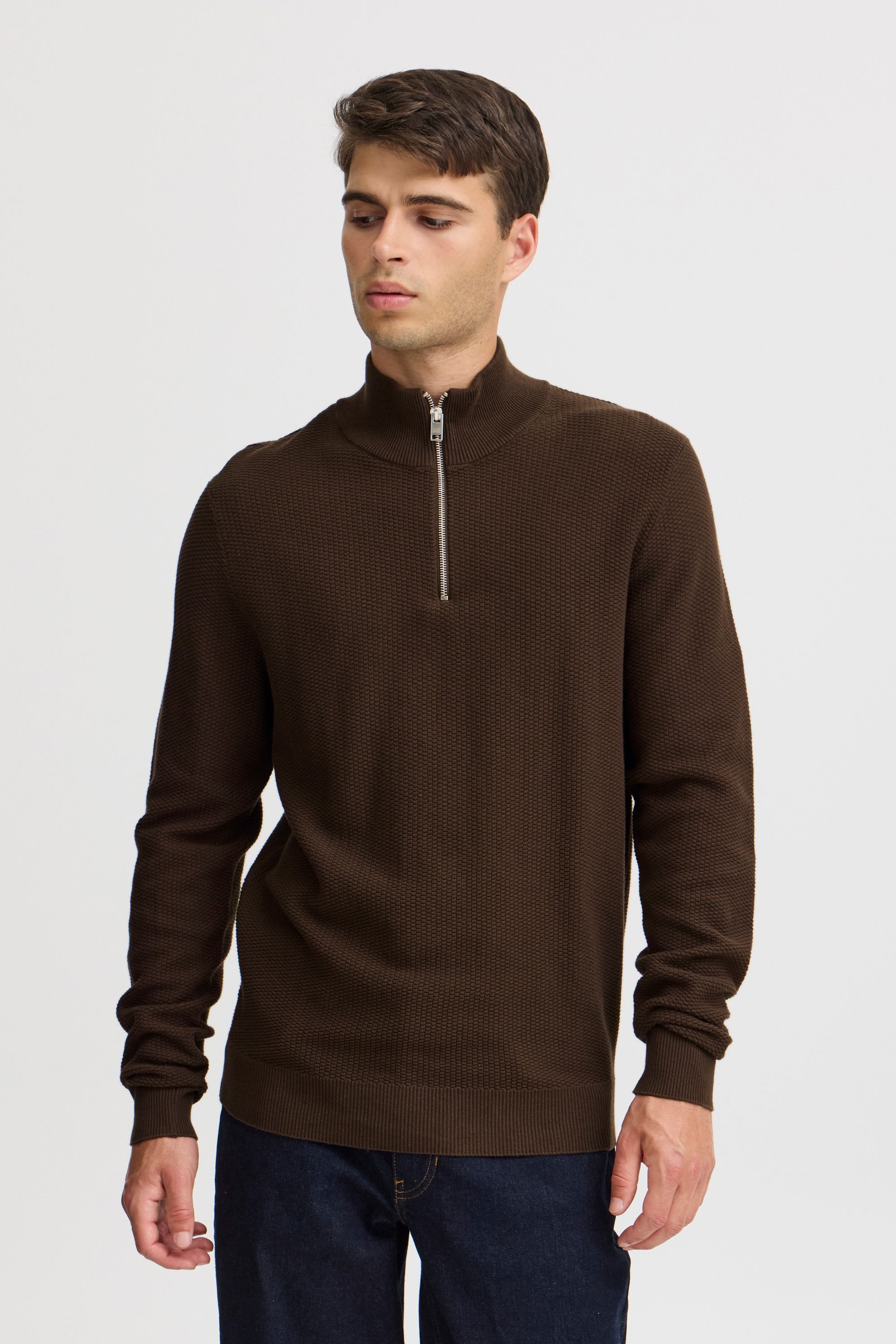 Troyer CFKARL 0160 structured halfzip knit