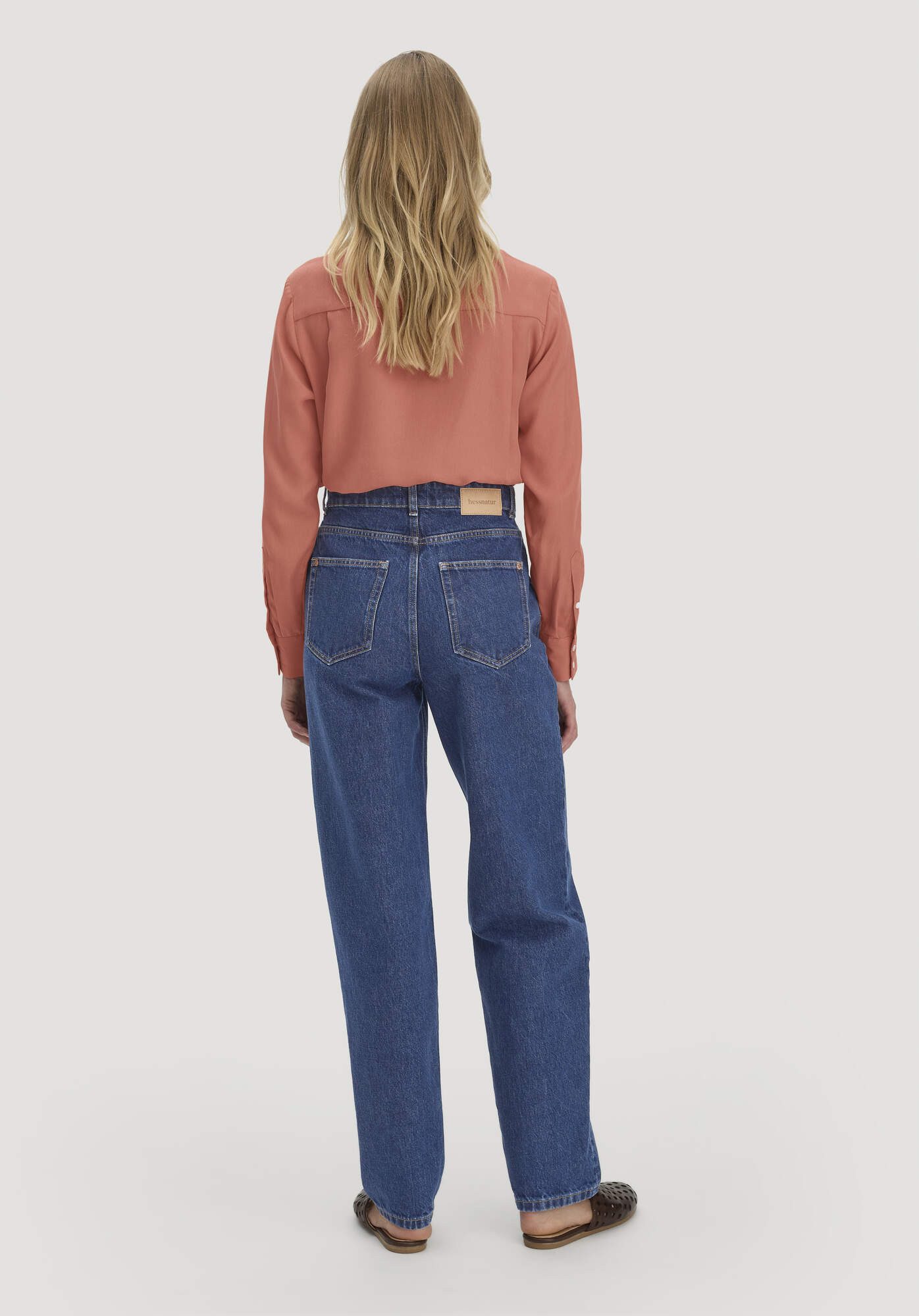 Hessnatur Bequeme Jeans aus reiner Bio-Baumwolle (1-tlg) aus reiner Bio-Baumwolle