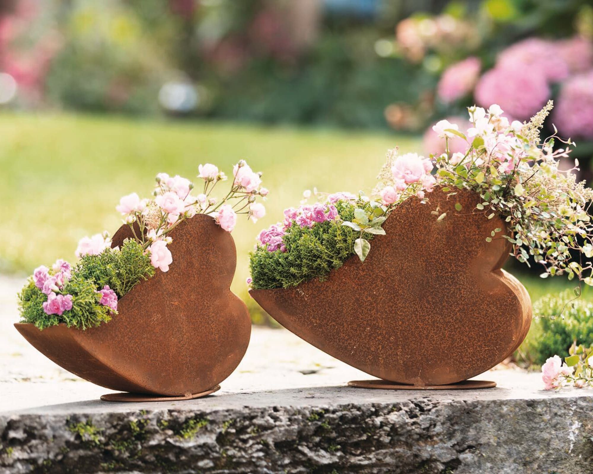 Dekoleidenschaft Blumentopf "Herz" Metall, Rost Finish, Blumentopf liegend Pflanztopf Pflanzgefäß (2 St., im Set), Gartendeko für Draußen