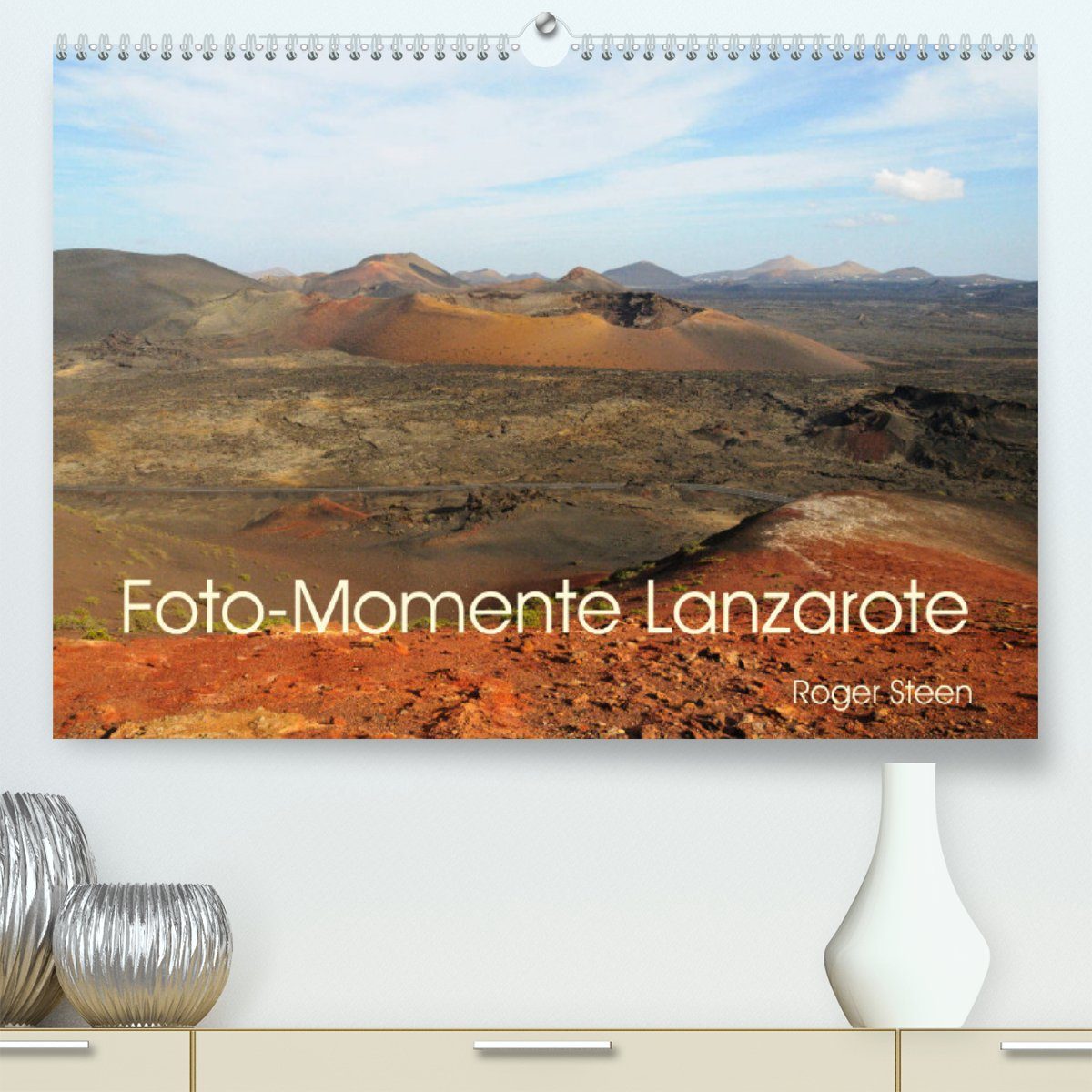 CALVENDO Wandkalender Foto-Momente Lanzarote (Premium, hochwertiger DIN A2 Wandkalender 2023, Kunstdruck in Hochglanz)