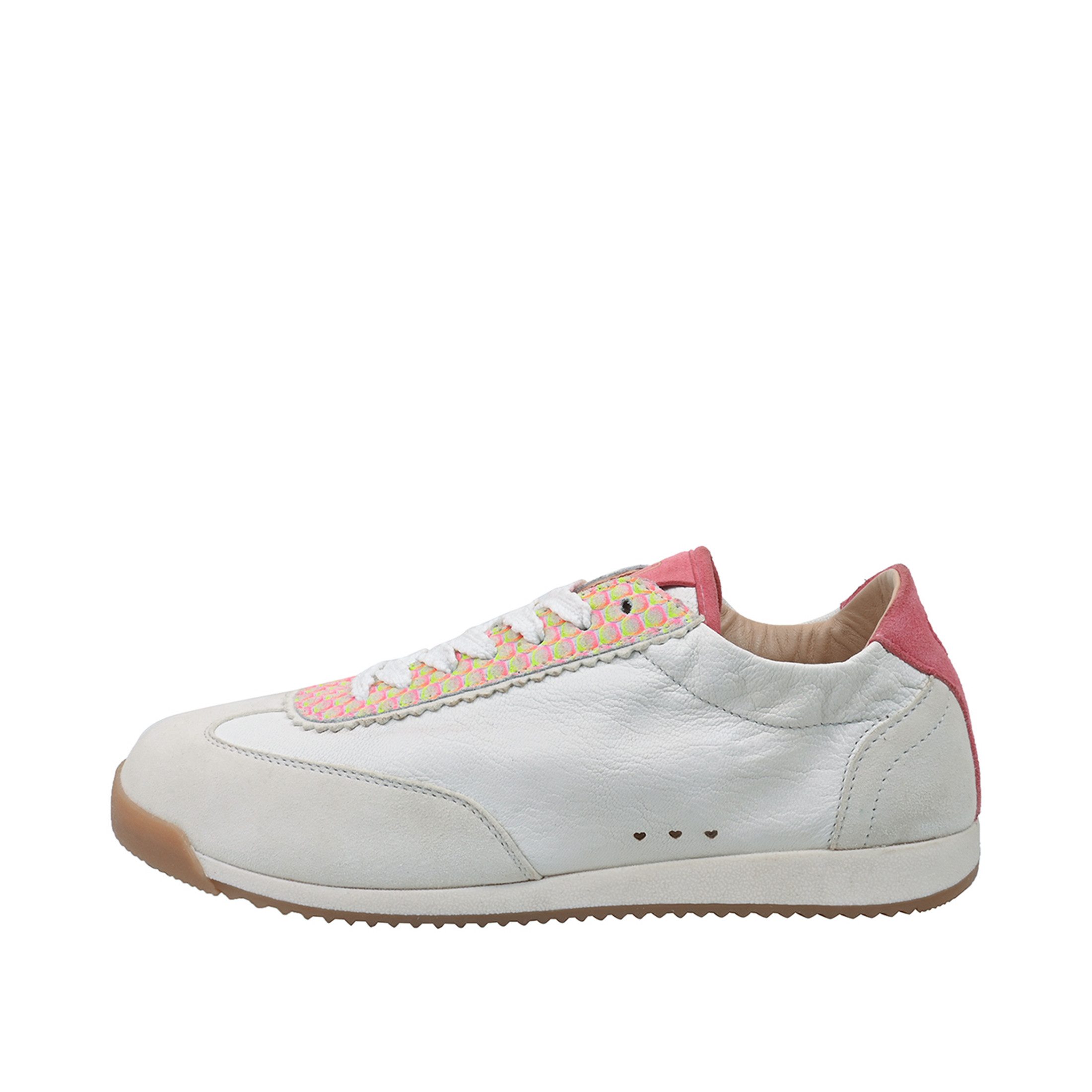 TARA Sneaker