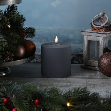 Deluxe Homeart LED-Kerze MIA Deluxe für Außen 3D Flamme flackernd H: 10cm D: 10cm outdoor grau (1-tlg)