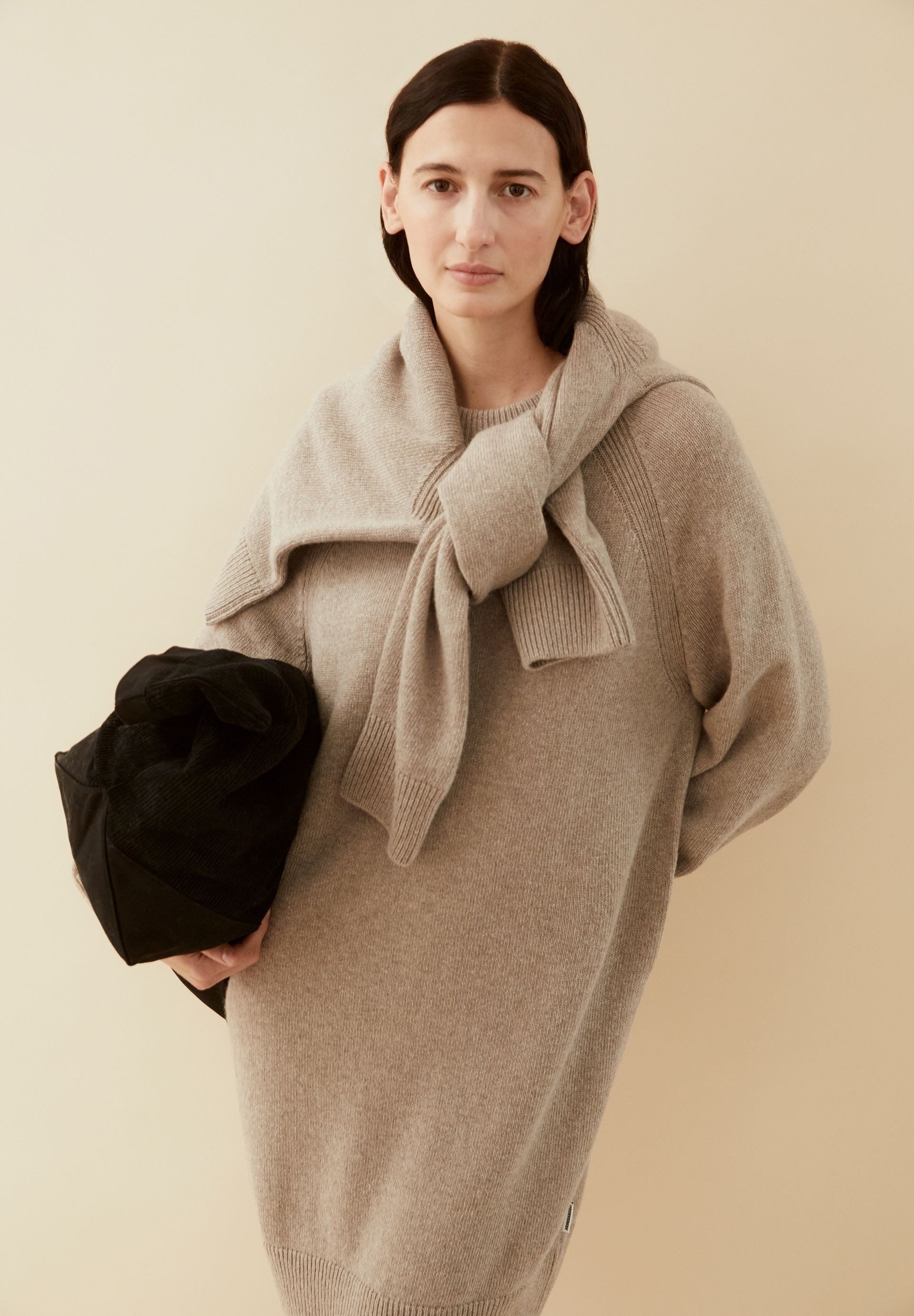 Armedangels Strickkleid WOOL KNIT Kleid aus Bio-Woll Mix (recycelt) Rundhalsausschnitt – Bild 5 von 5