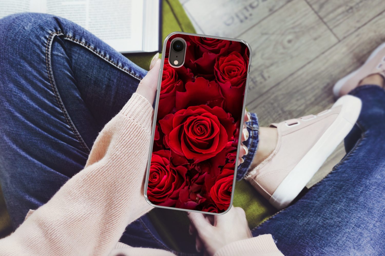 MuchoWow Handyhülle für Apple iPhone XR Blumen - Rosen - Rot, Smartphone-Bumper, Print, Handy Schutzhülle Dünn