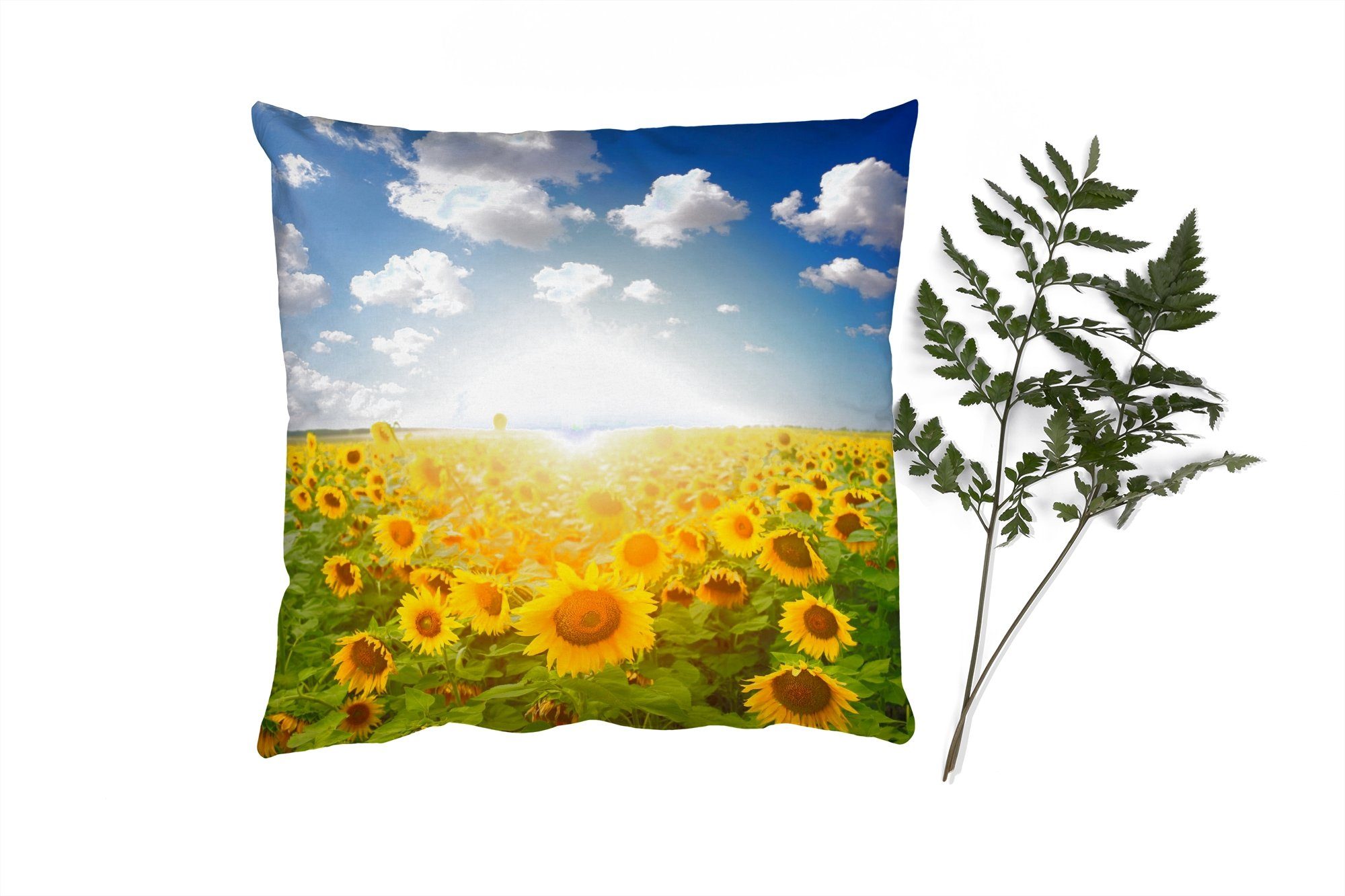 Füllung Sonnenblume mit MuchoWow Dekokissen - Wohzimmer, - Sofakissen Wolken, Zierkissen Sonne für Deko, Schlafzimmer,