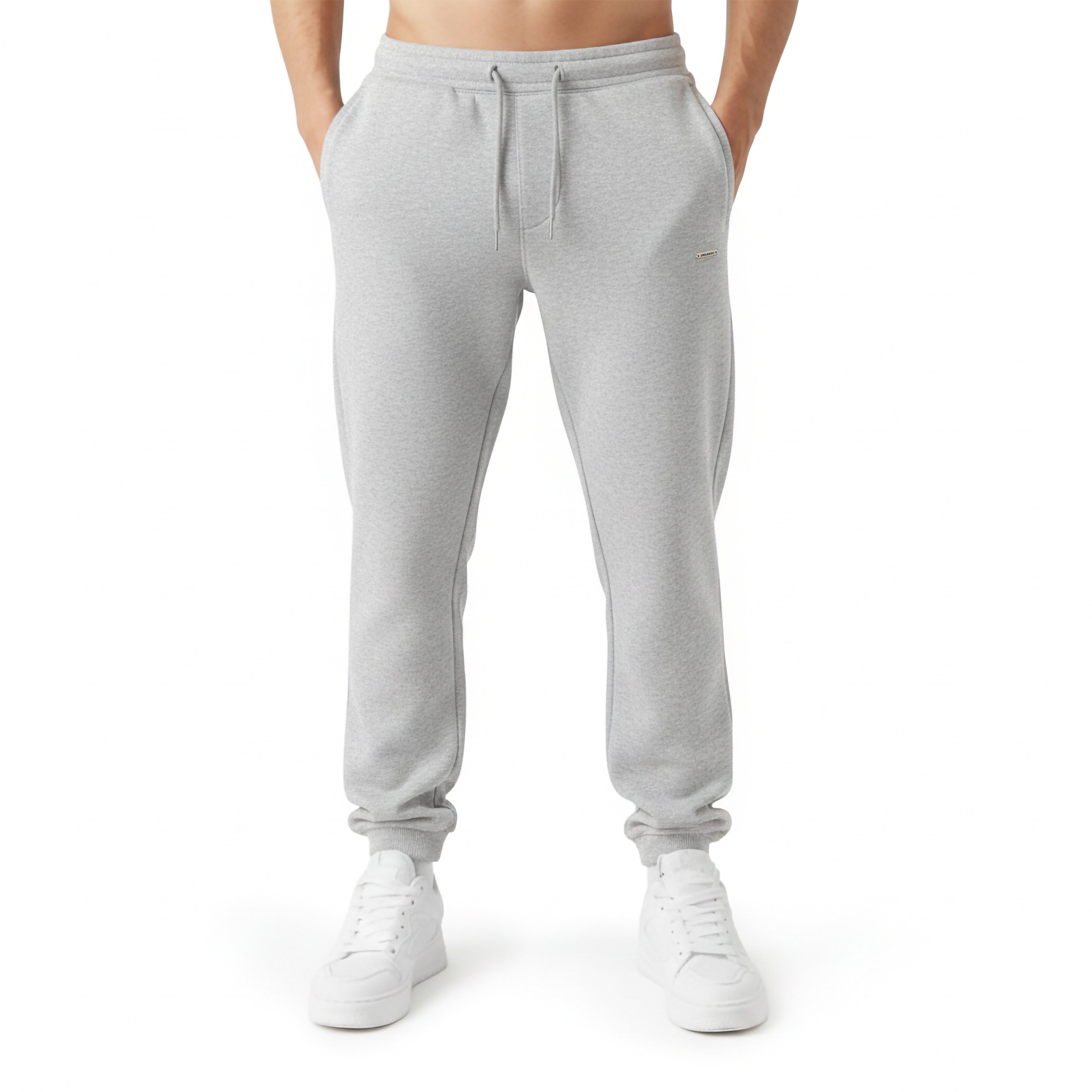 Smilodox Jogginghose Ilyas, Regular Fit Sweathose, Taschen, Metalllabel, weiches Material Jogger Kordelzug am Bund Bequeme Freizeithose Streetstyle Alltag