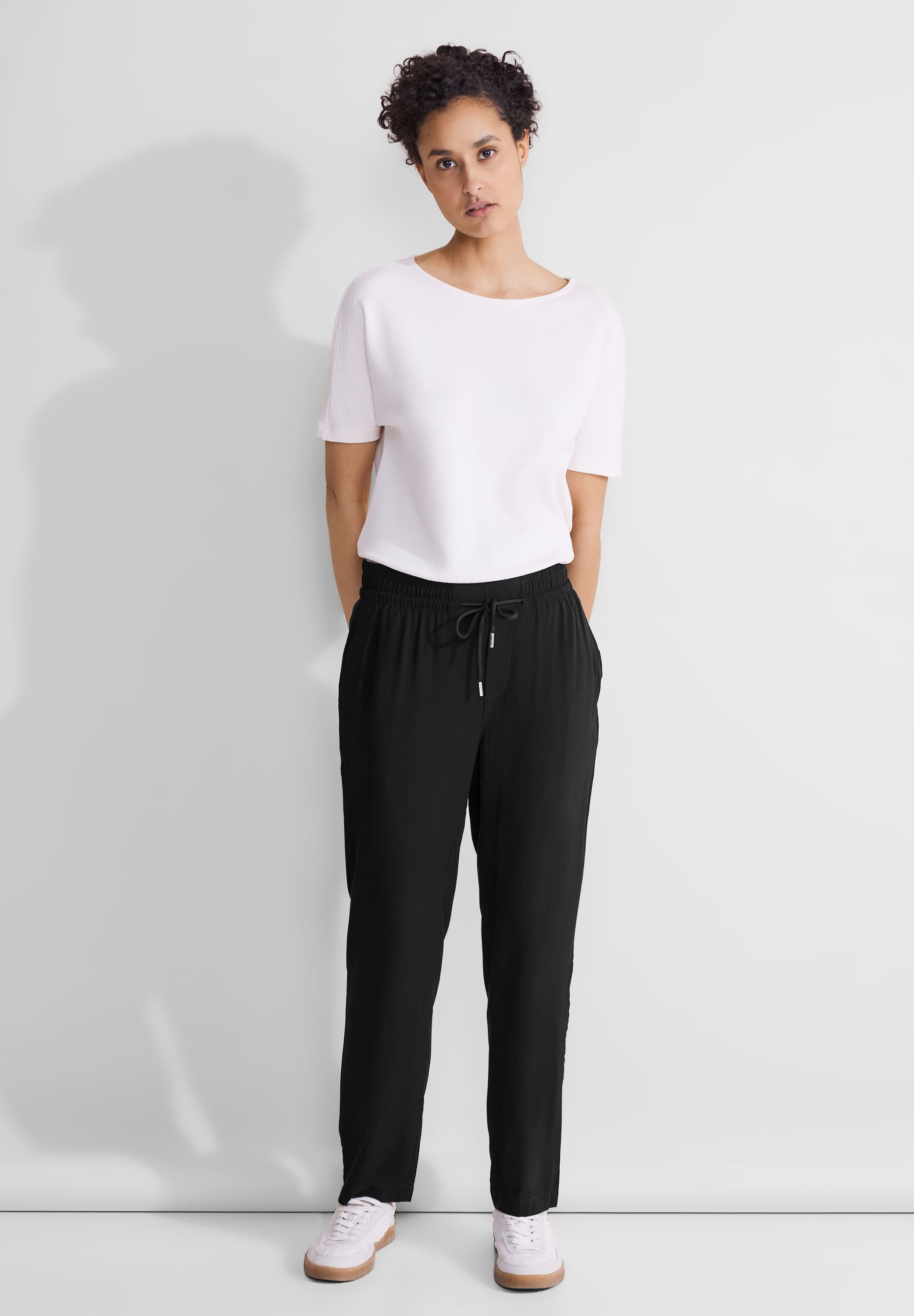 STREET ONE Röhrenhose Middle Waist