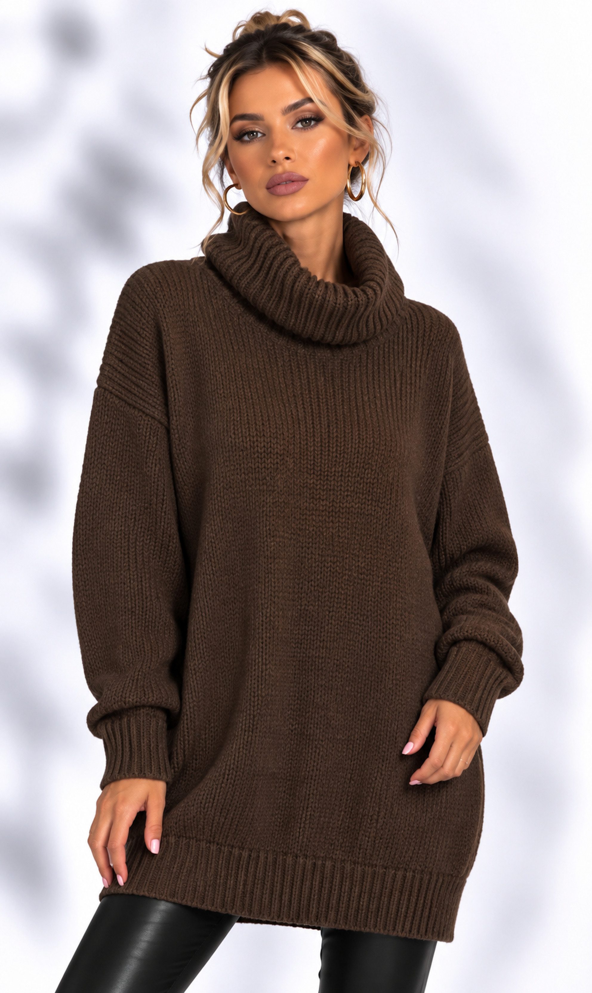 Worldclassca Rollkragenpullover WORLDCLASSCA Damen Rollkragen Pullover Lang Oversize Winter Fashion Neue Kollektion - Stilvolle und gemütliche Strick Mode für Damen