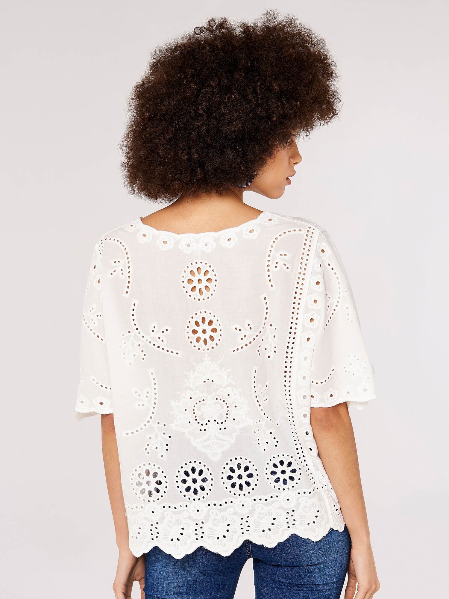 Apricot Shirtbluse Spitzentop mit Stickereien – Bild 4 von 4