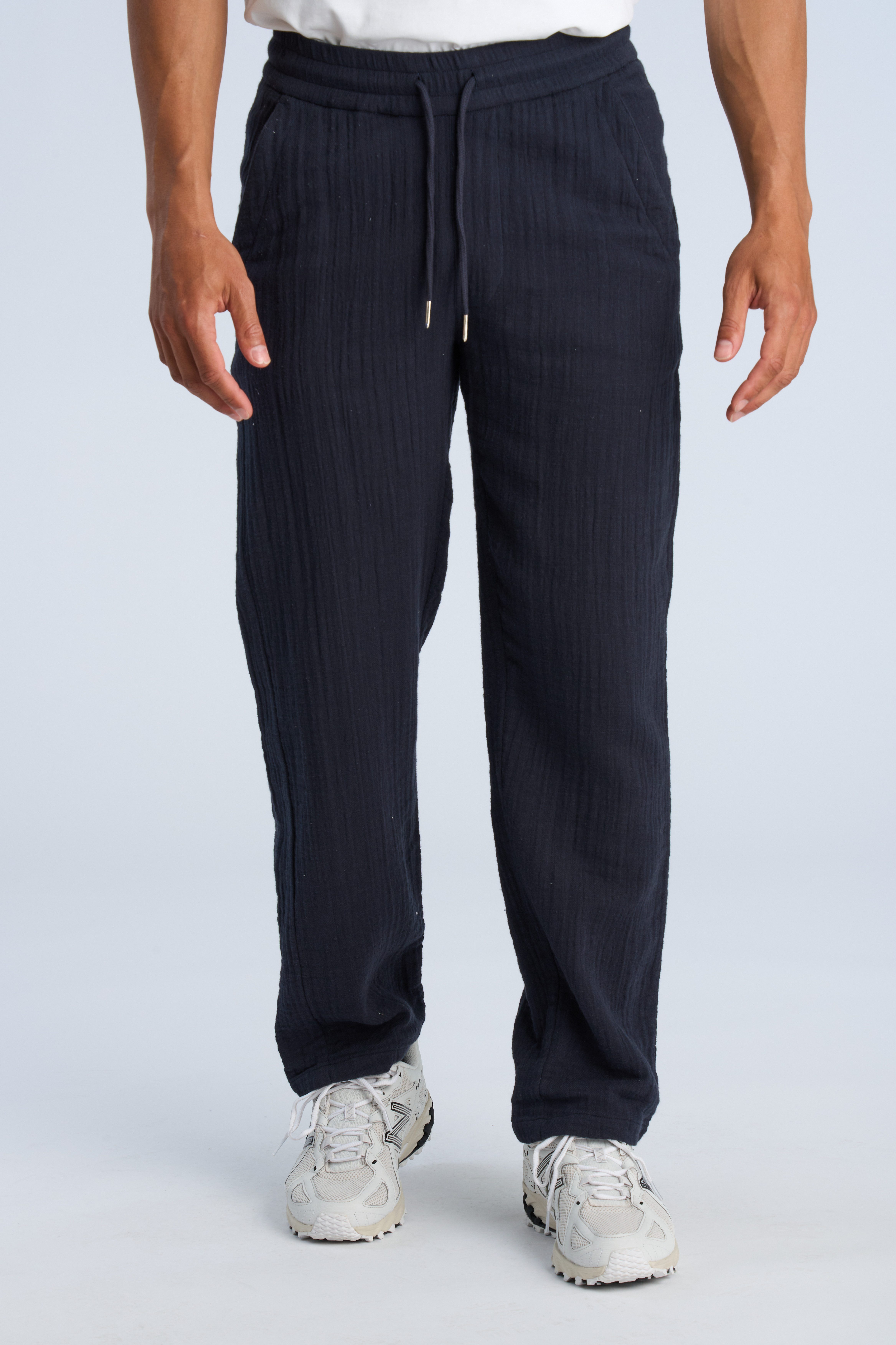 LINDBERGH Stoffhose Sommerhose in Leinen-Optik und mit Gummizug - Weiter Schnitt