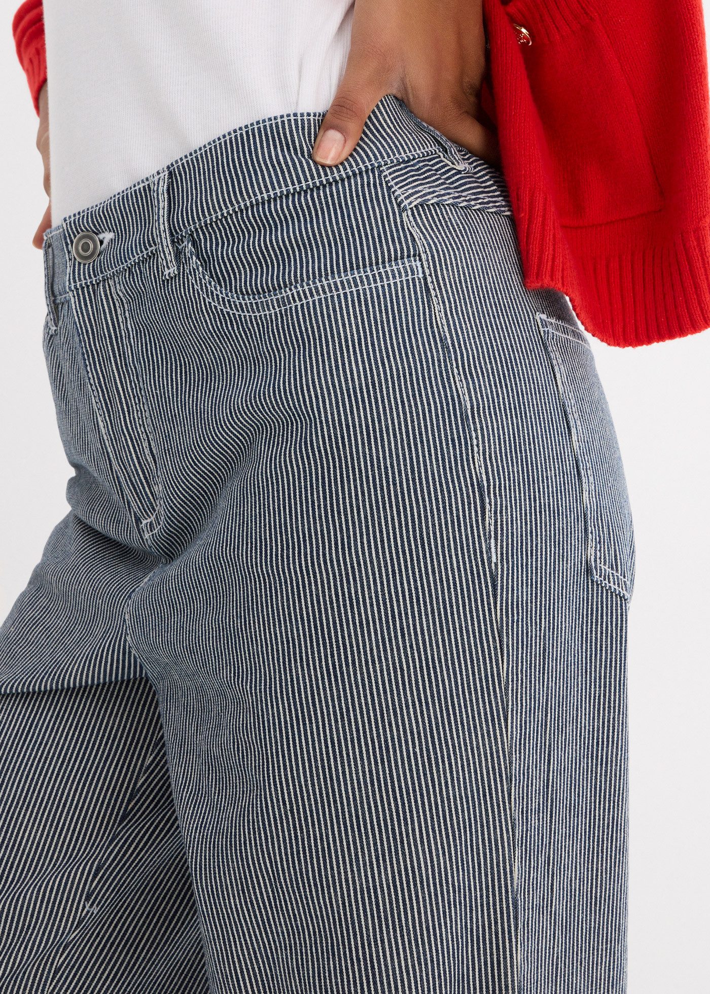 bonprix Straight-Jeans (1-tlg) gerader Schnitt, Regular Fit, mit Elasthan, aus Baumwolle – Bild 4 von 5