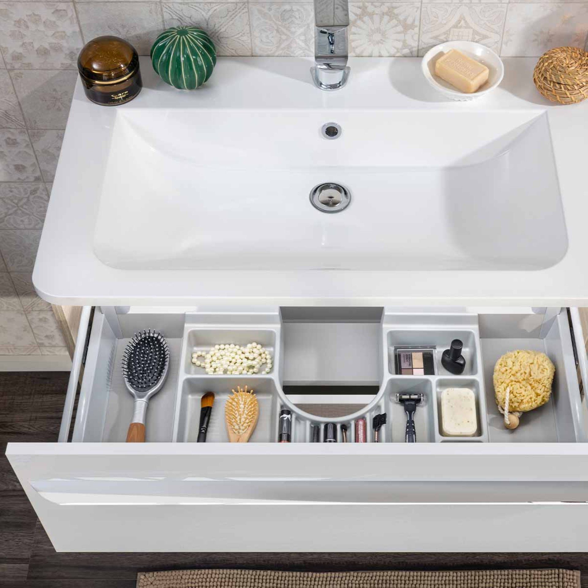 FACKELMANN Badmöbel-Set LUXOR Badmöbel Set 3-teilig 80 cm, Braun/Weiß + LED-Spiegelschrank