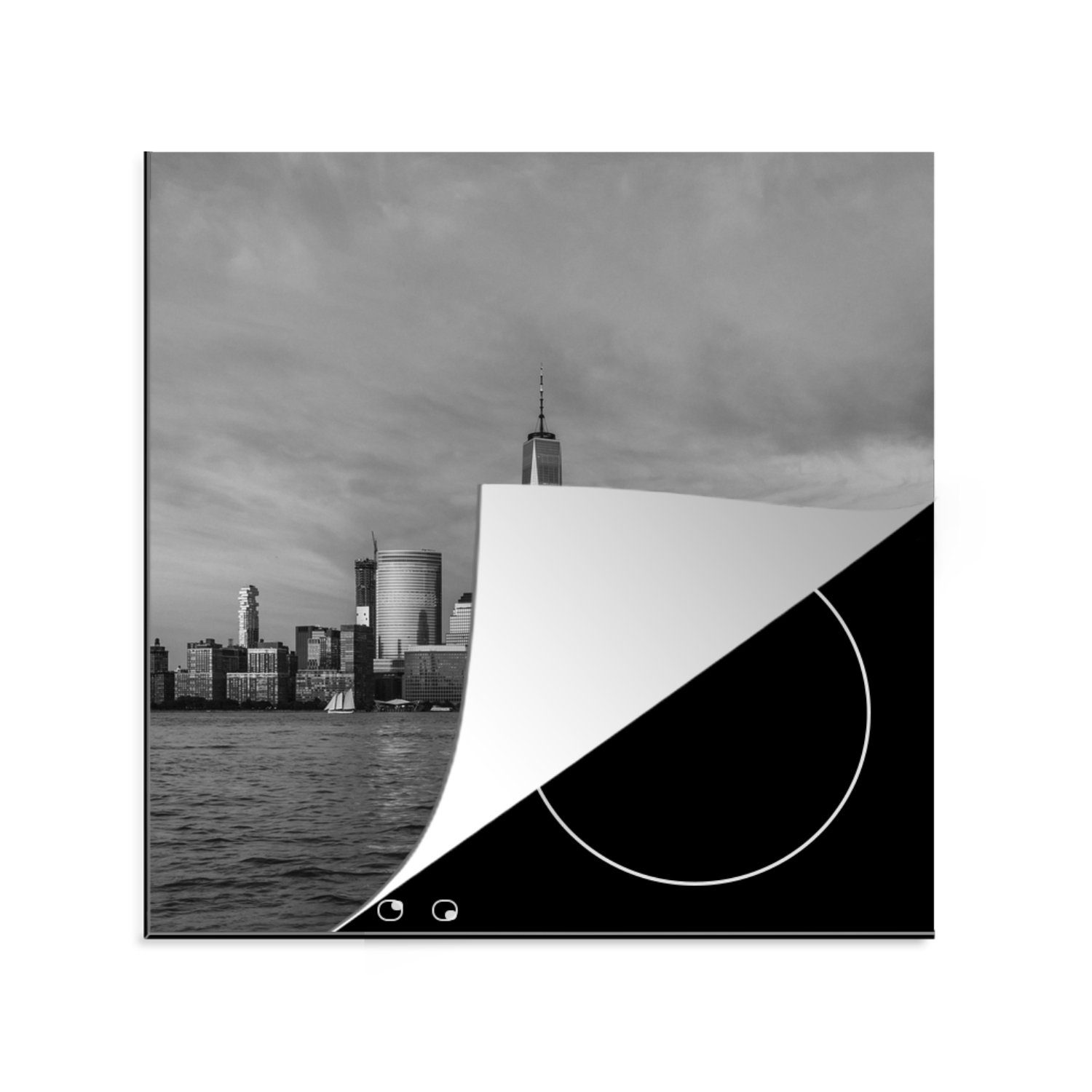 MuchoWow Herdblende-/Abdeckplatte Manhattan - Skyline - Schwarz - Weiß, Vinyl, (1 tlg), 78x78 cm, Ceranfeldabdeckung, Arbeitsplatte für küche